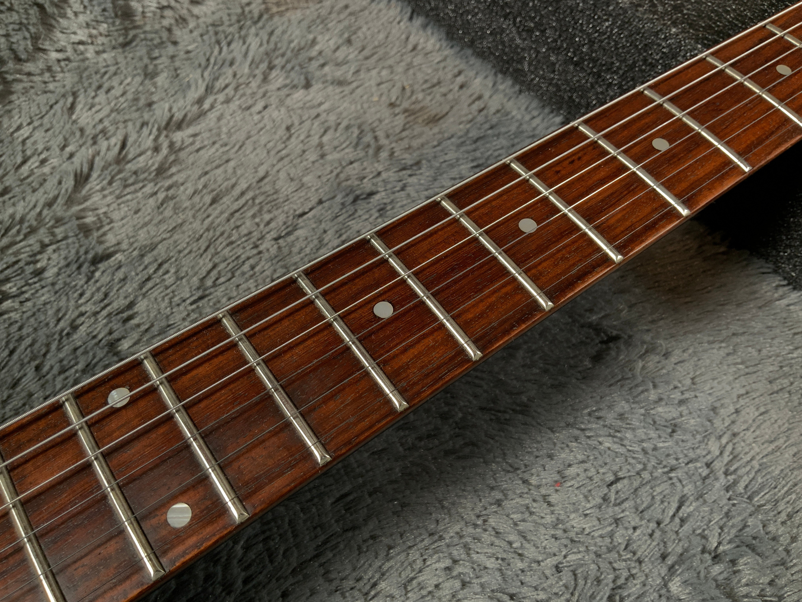 Hohner G2T Headless. Гитары из Японии