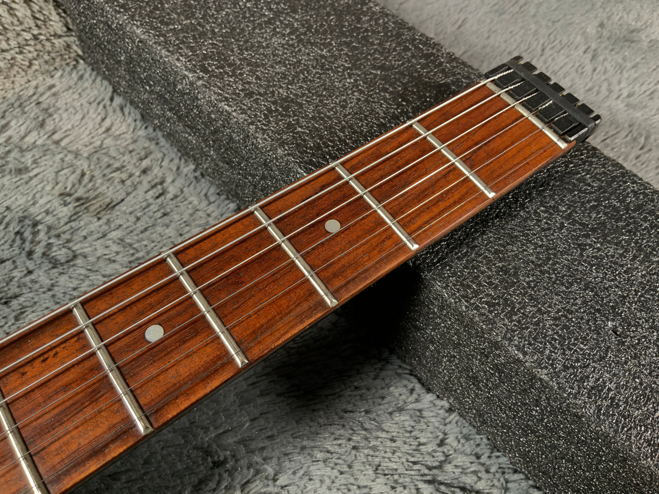 Hohner G2T Headless. Гитары из Японии