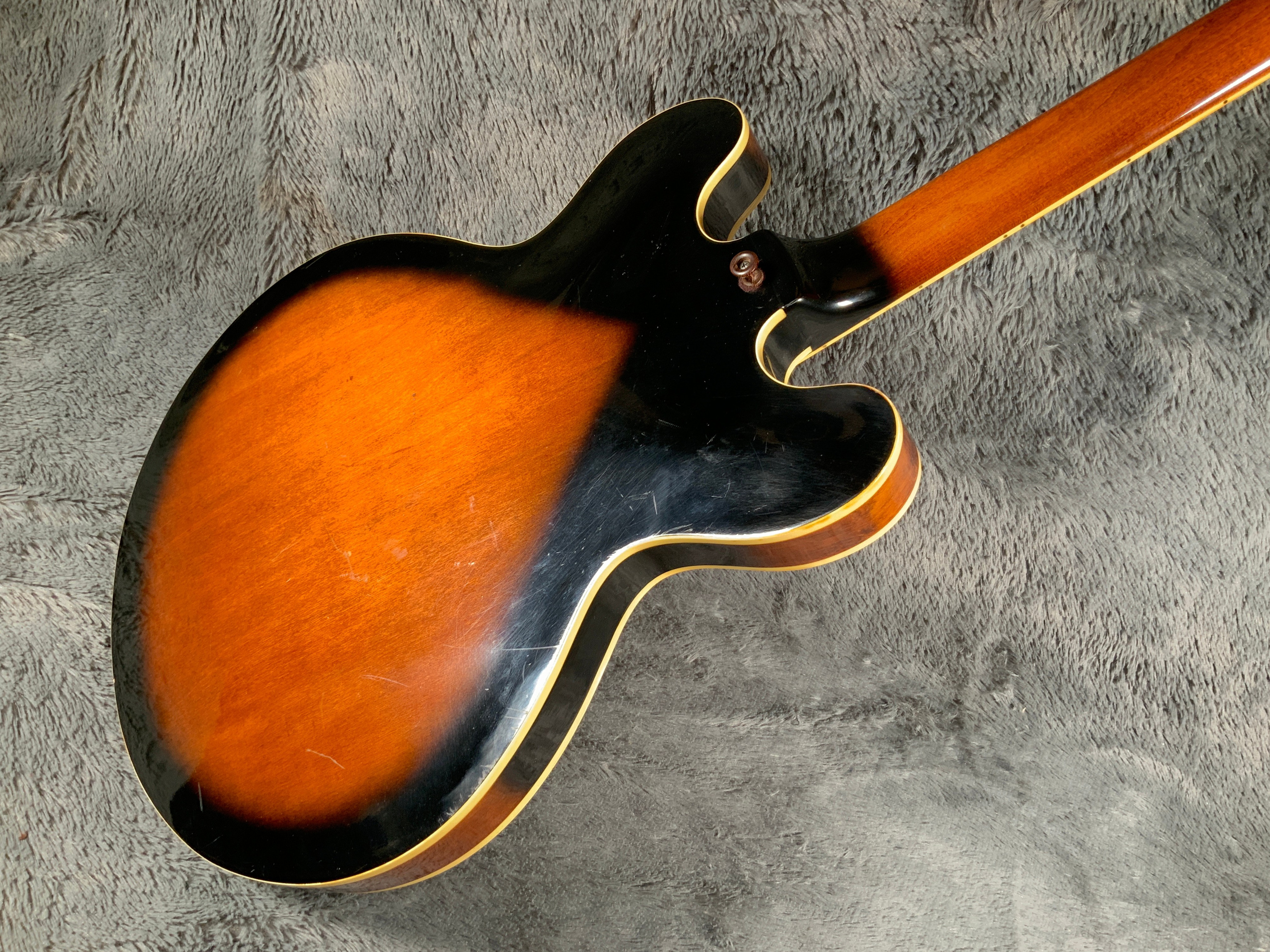 The Samick SA-1 EG 1935. Гитары из Японии