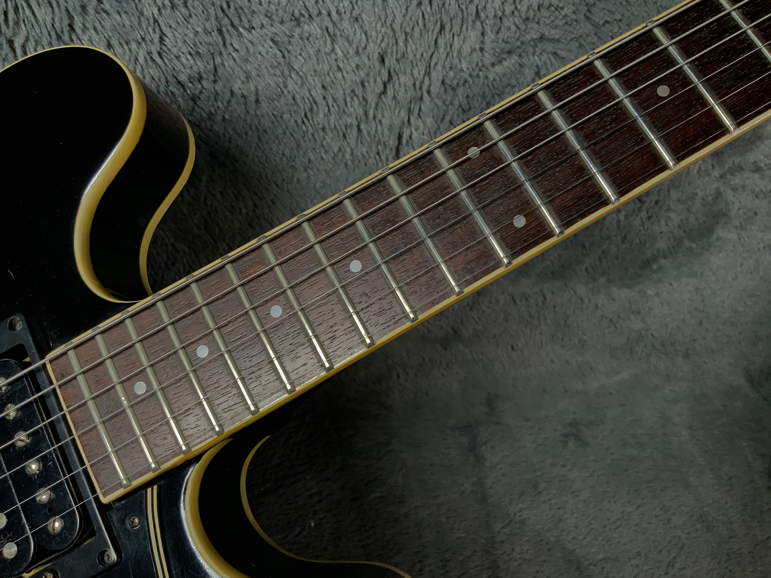 The Samick SA-1 EG 1935. Гитары из Японии