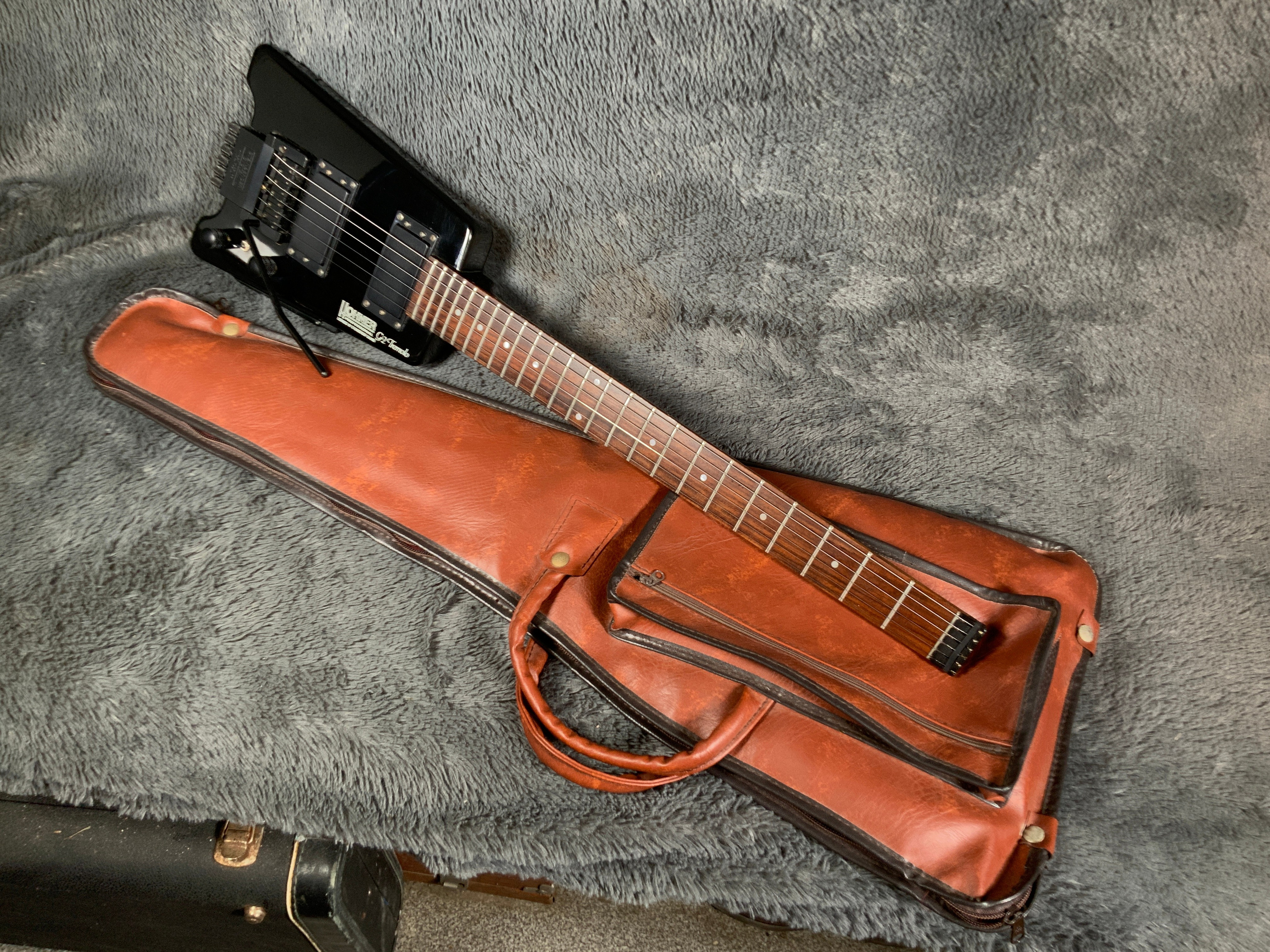 Hohner G2T Headless. Гитары из Японии