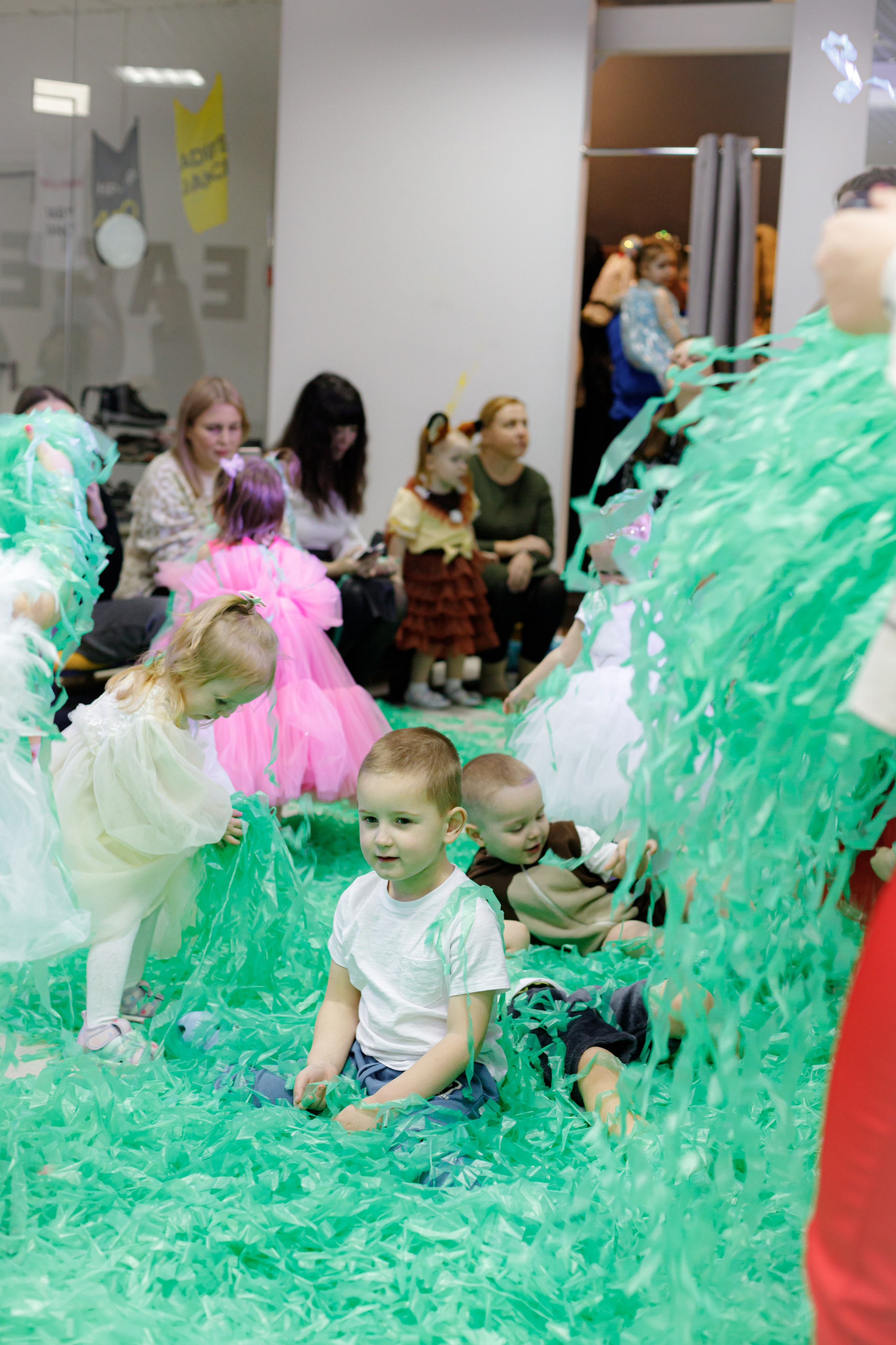 HAPPY NEW YEAR PART/3. Photokarish