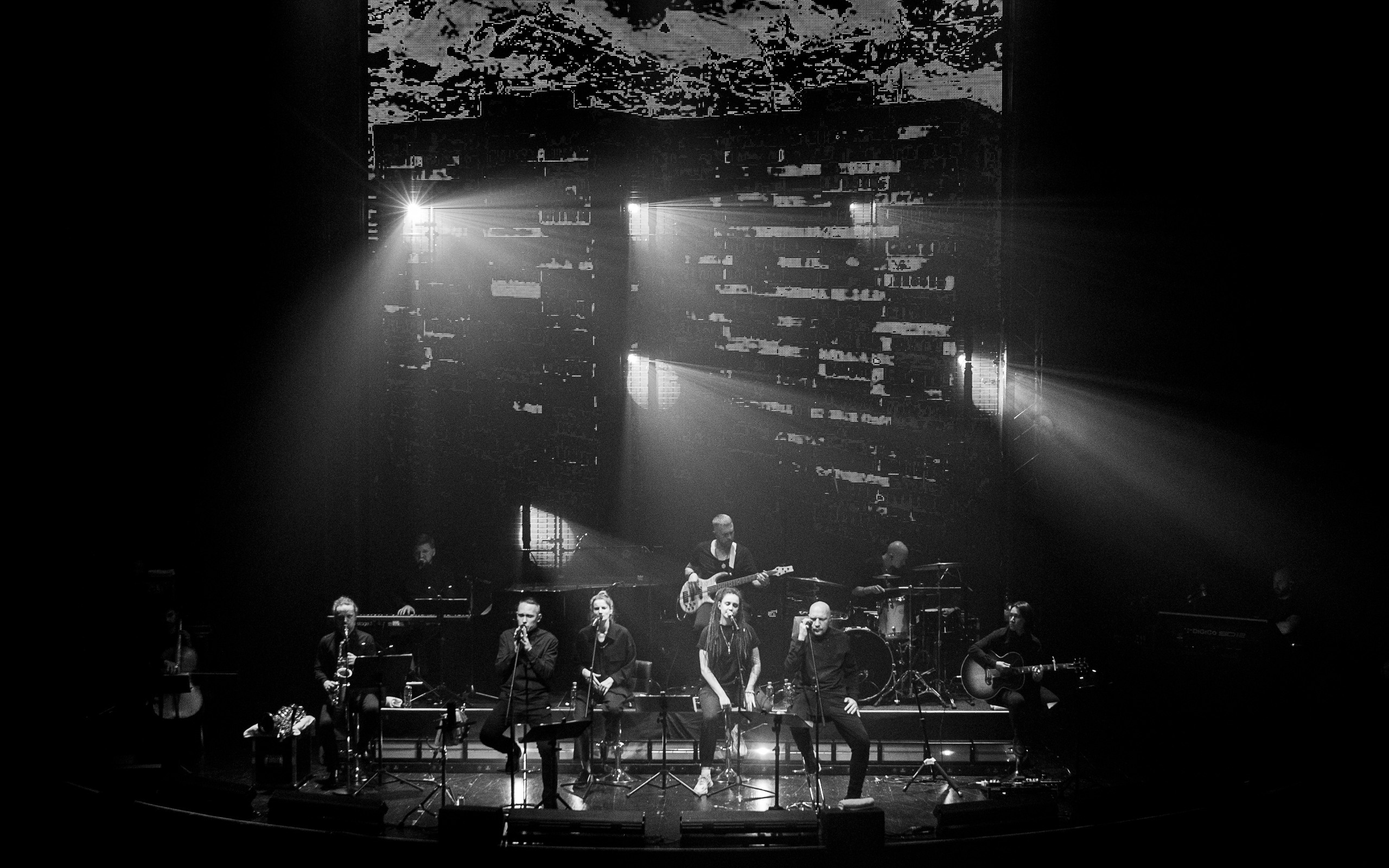 25/17 concert / 2022. OOPS TEAM