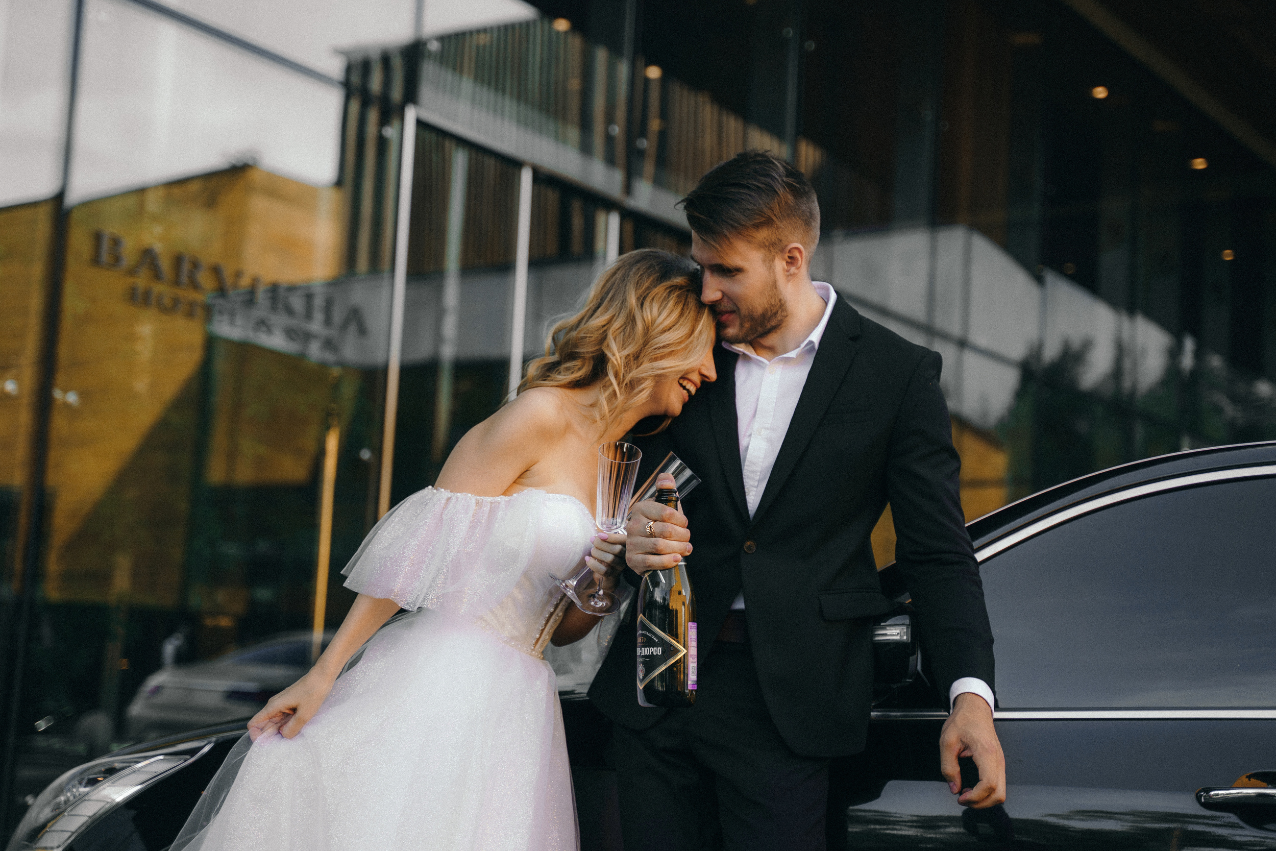 Свадебная фотосессия в Barvikha Luxury Village для Алексея и Юли