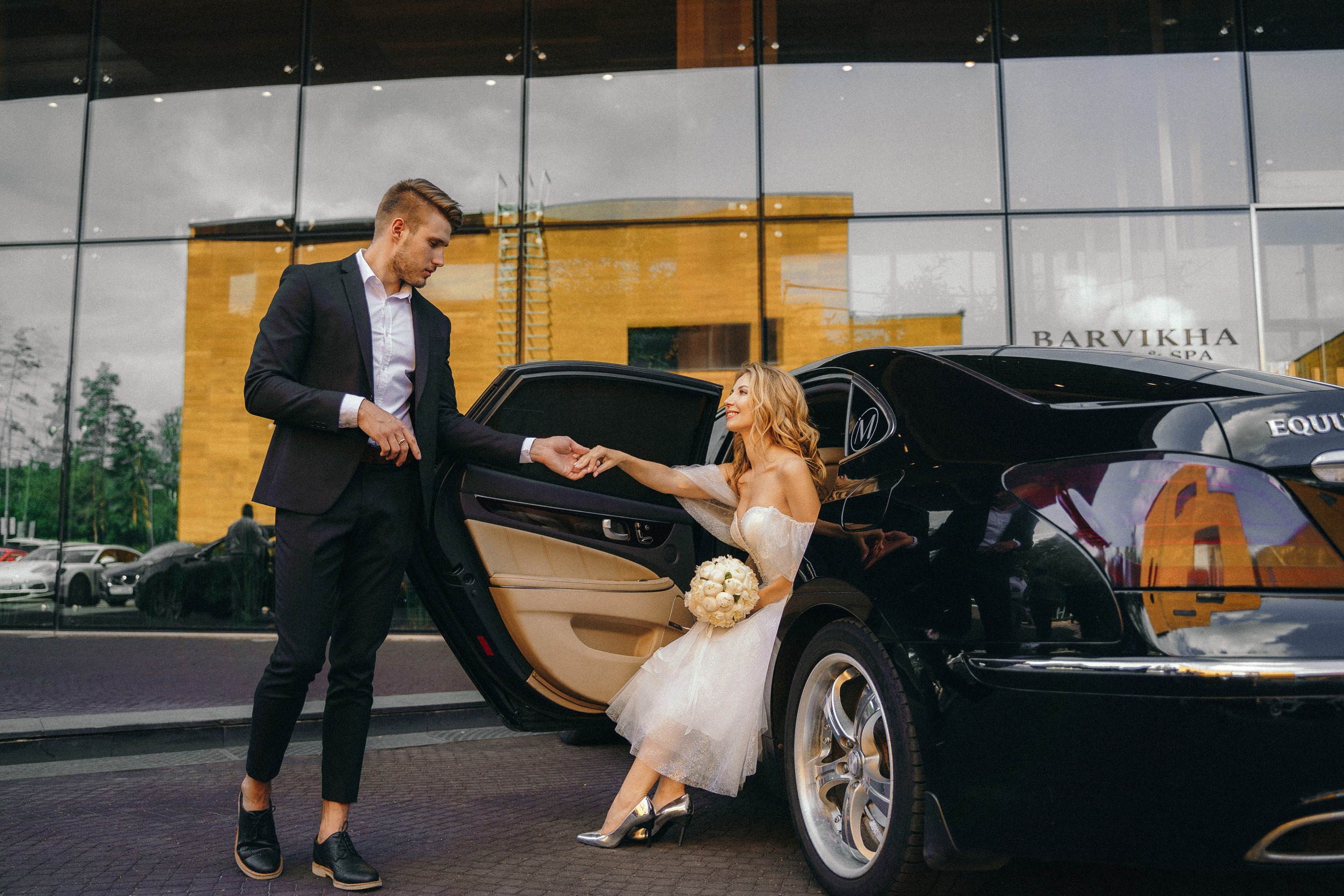 Свадебная фотосессия в Barvikha Luxury Village для Алексея и Юли