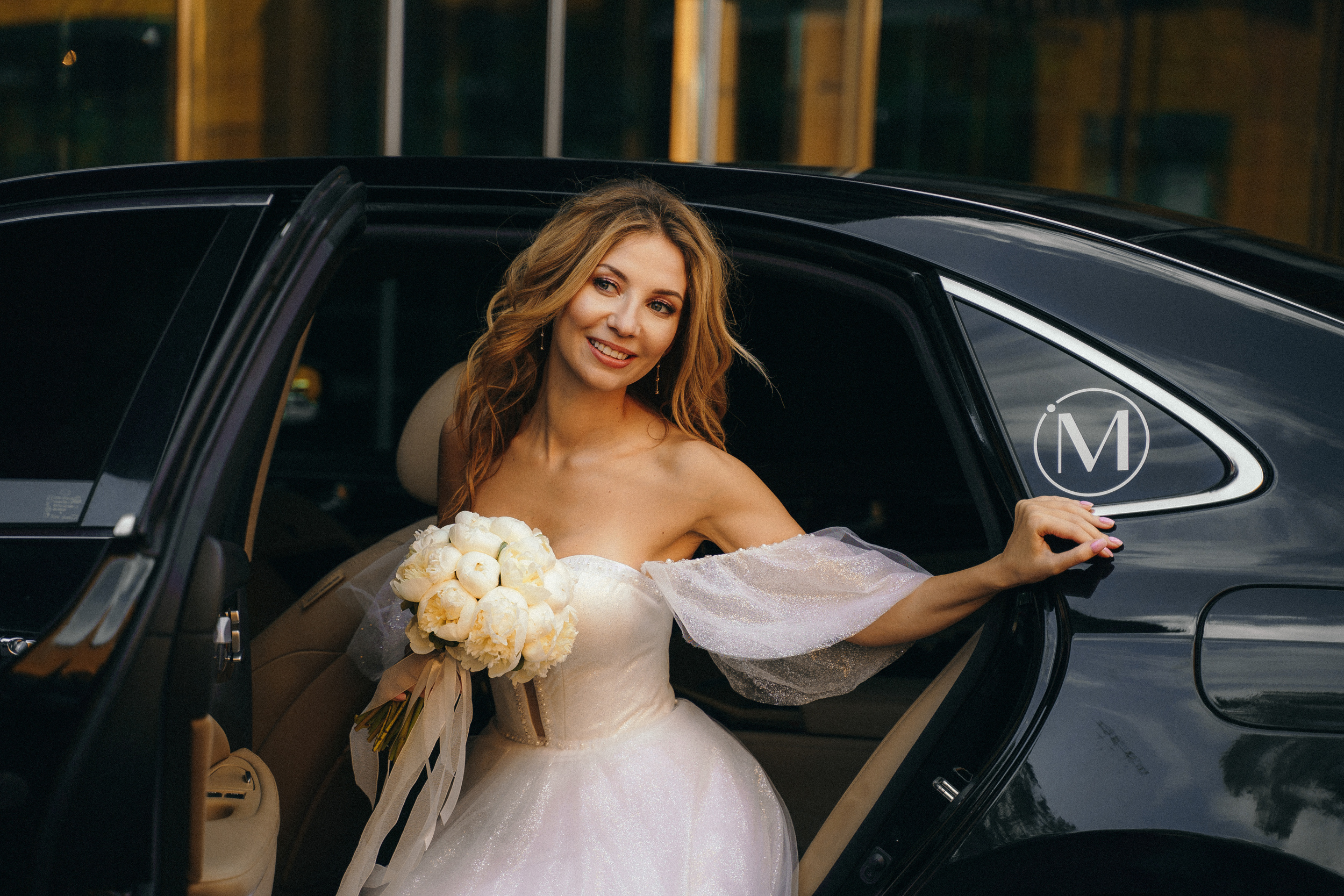 Свадебная фотосессия в Barvikha Luxury Village для Алексея и Юли