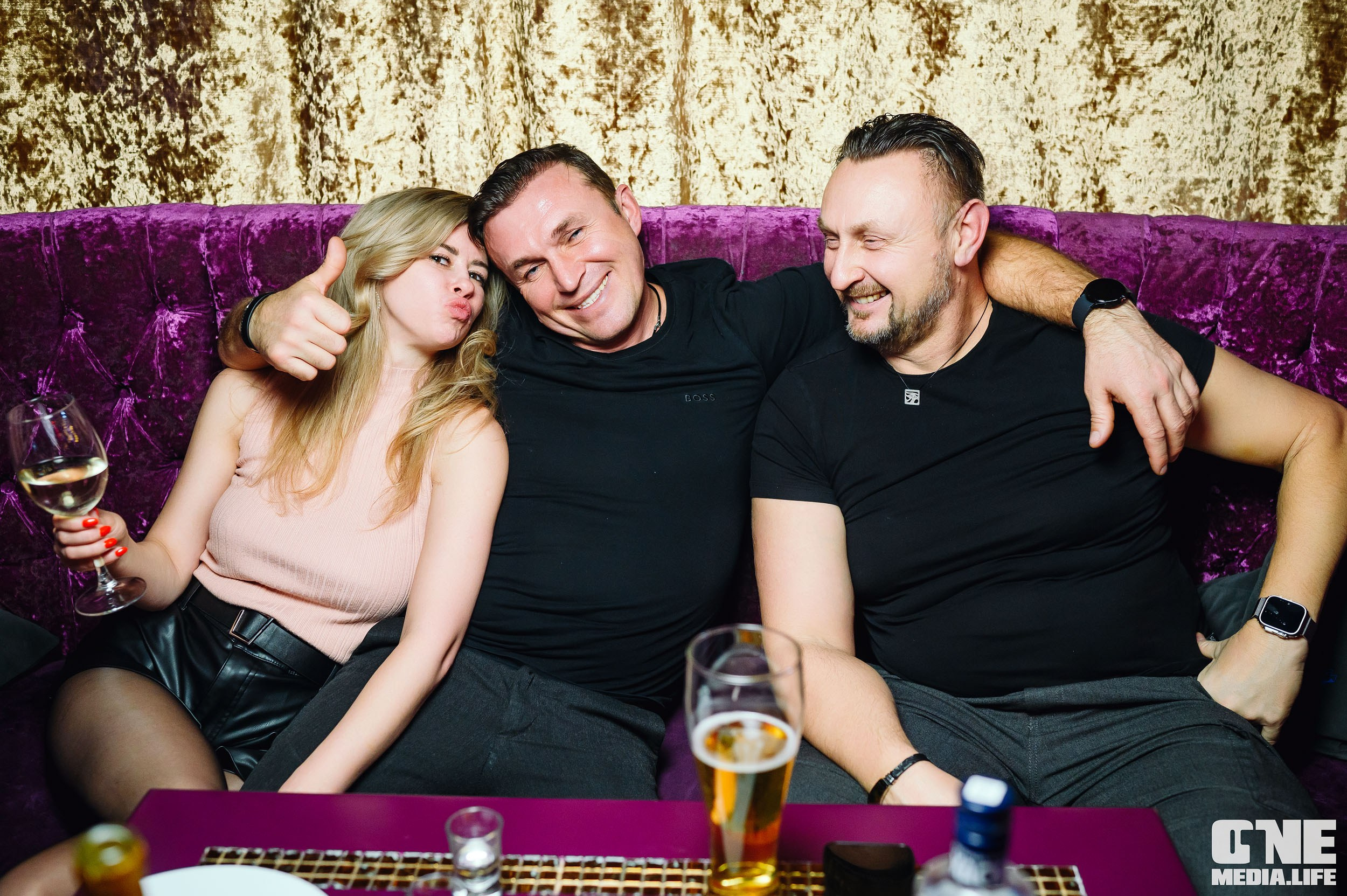 Фоторепортаж из караоке-клуба Эйфория. One Media Life: фоторепортажи, фотоотчеты с мероприятий и заведений