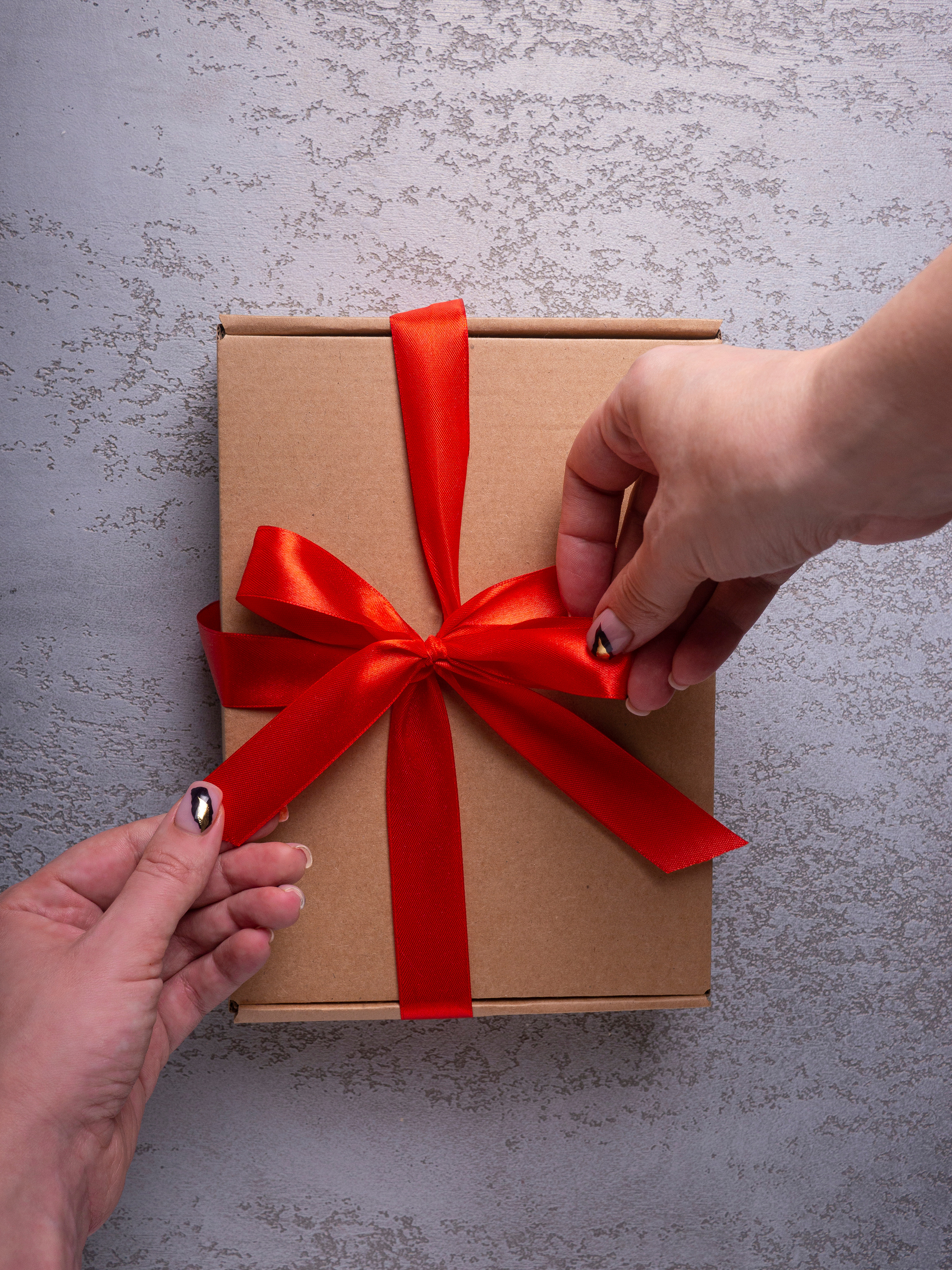 Съемка атласных лент для маркетплейса. Фотограф для маркетплейсов Wildberries и Ozon | Предметная и фуд-съёмка, инфографика и видео для брендов — Анастасия Супрунова