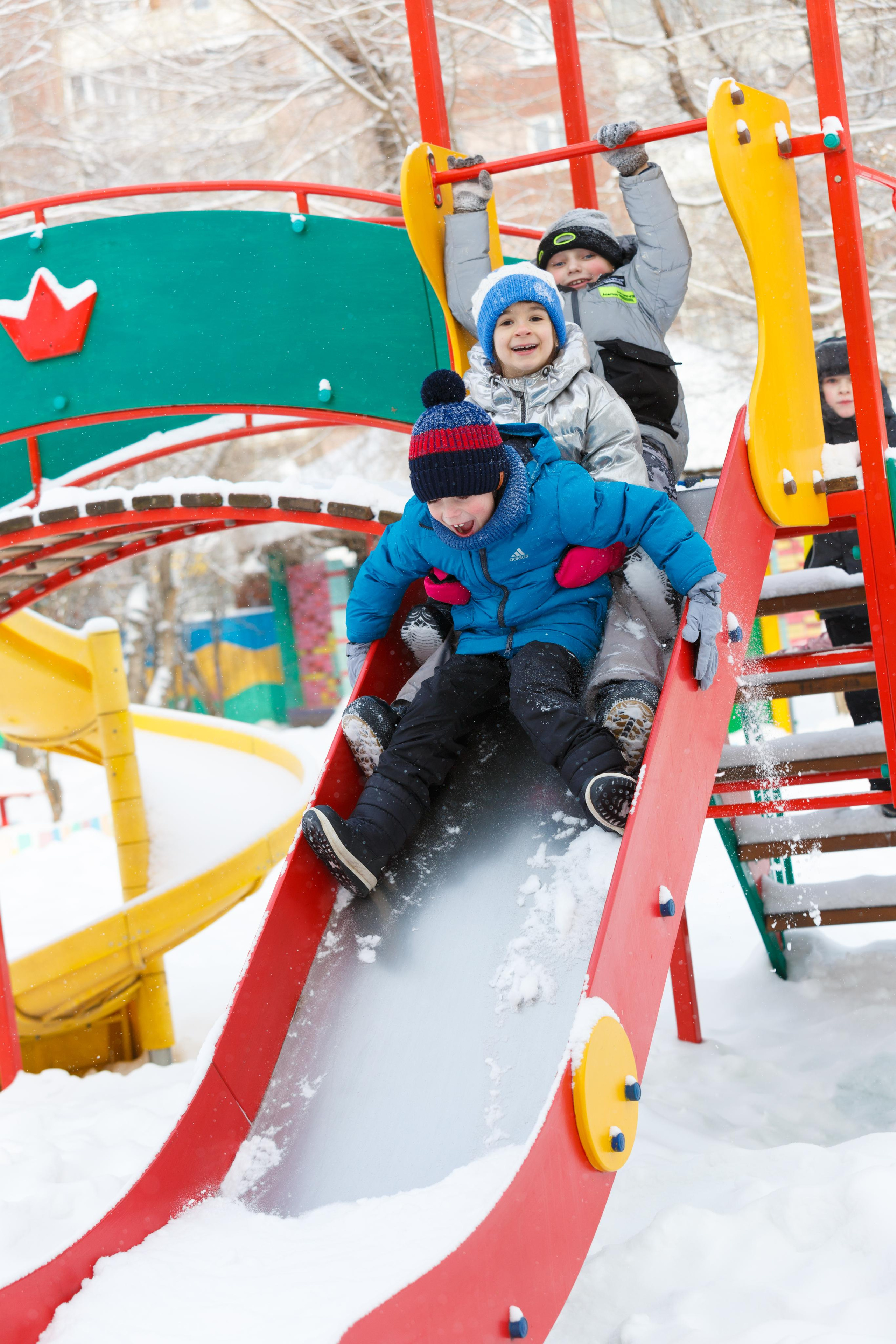 ФОТОКНИГИ | Пожалуй лучшие фотокниги в Красноярске. Выпускные альбомы Красноярск