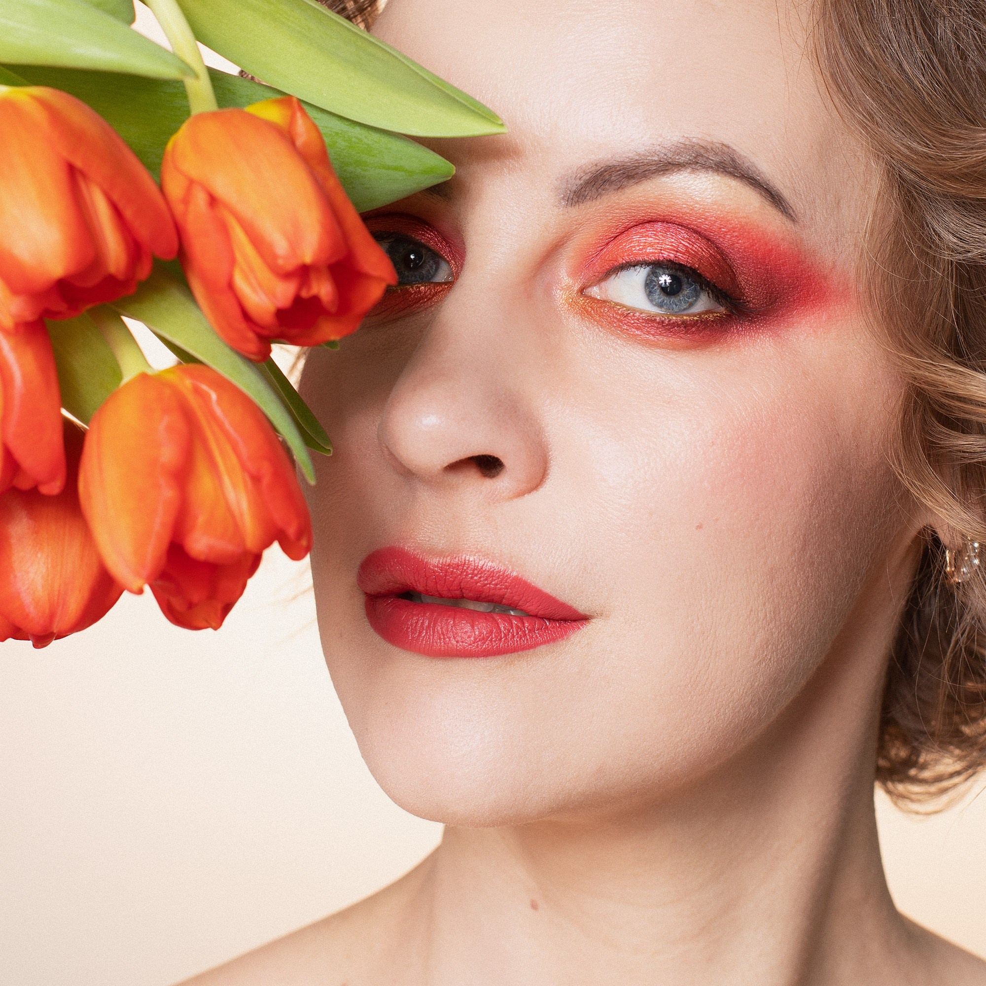 Фотосессия с цветами. Необычные портретные фотосессии под ключ в Москве