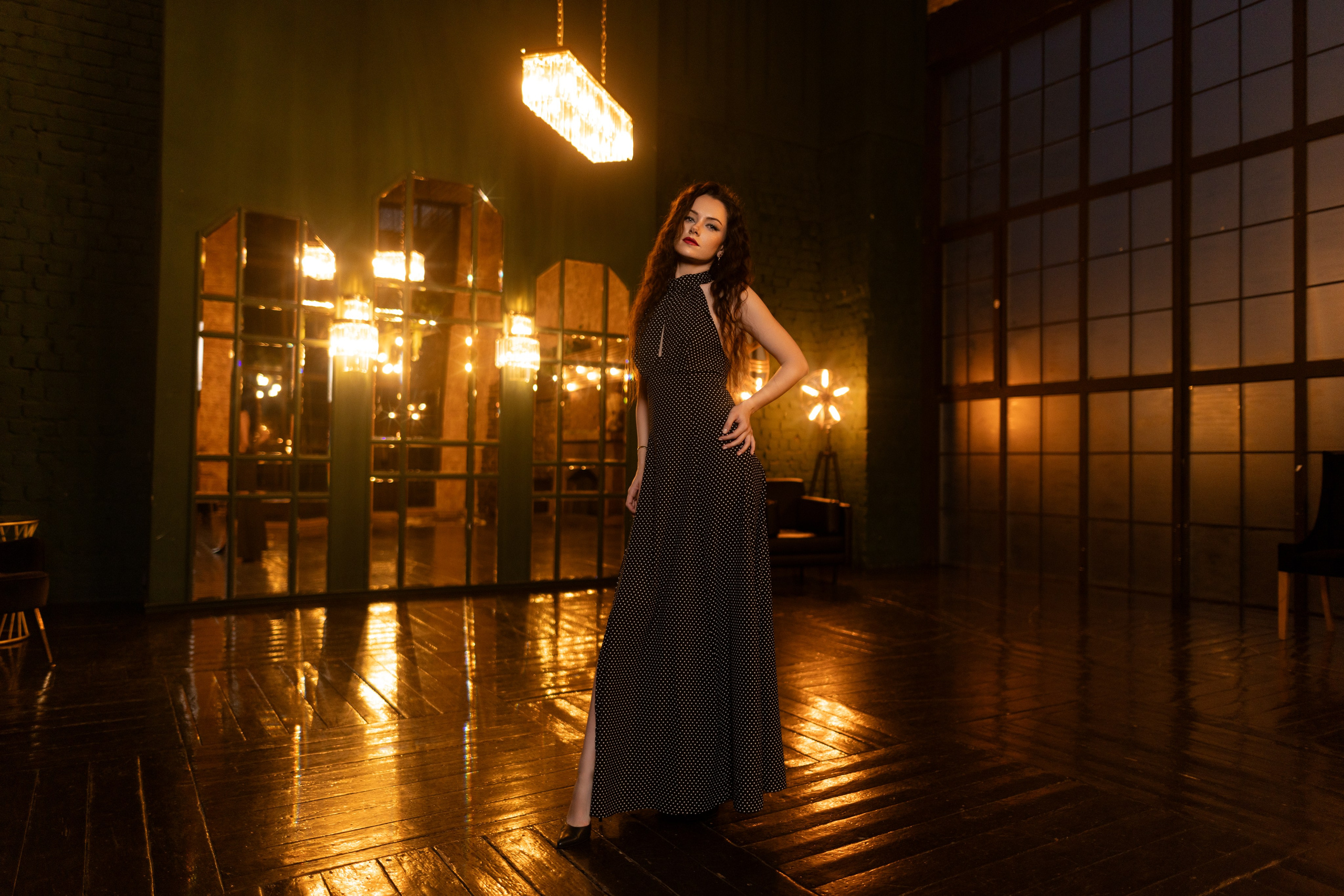 Студийный фотосет в интерьере с Екатериной в формате для «себя». Дмитрий Шульгин, портретный фотограф в Воронеже