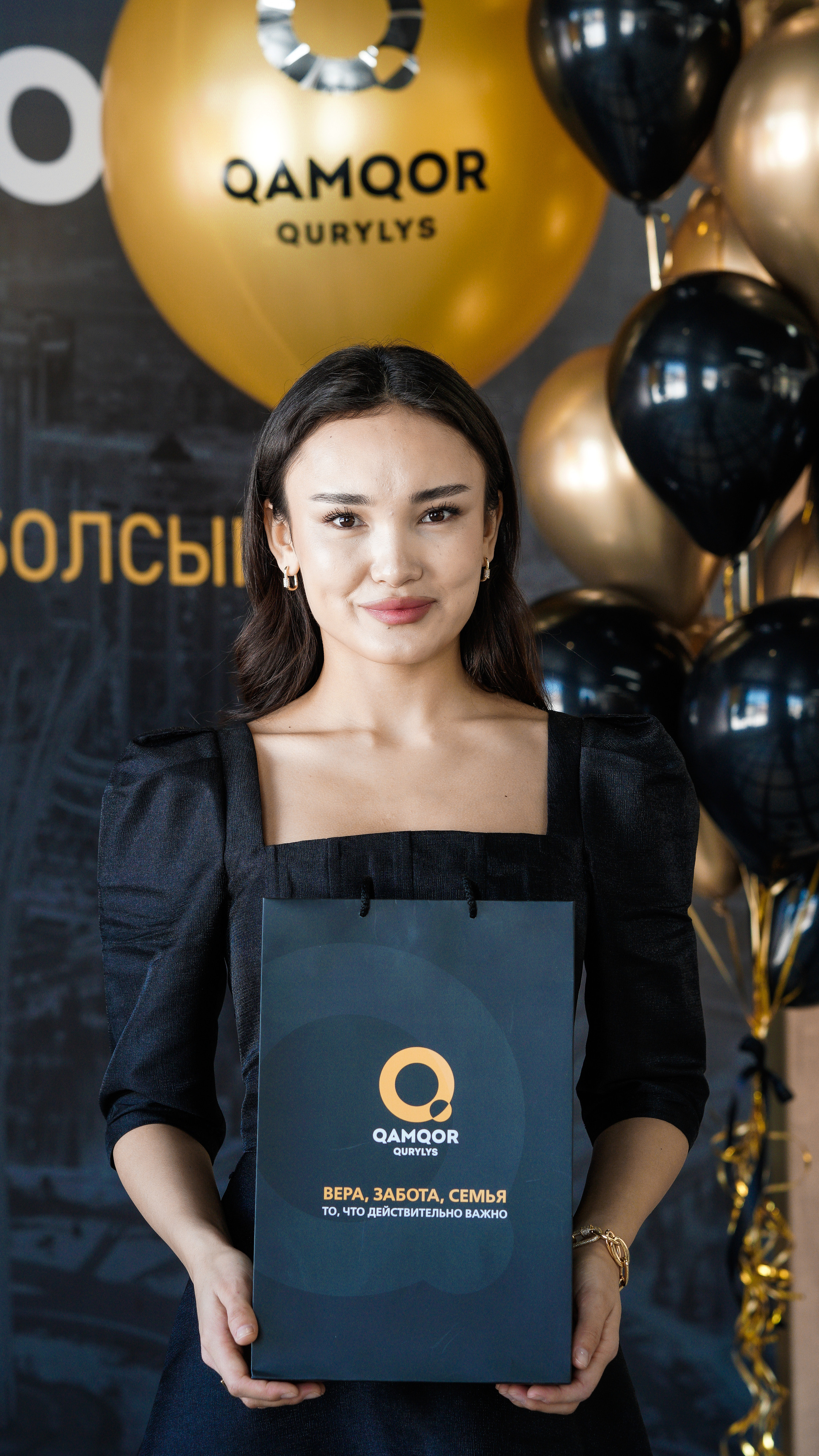 Выдача ключей жилого комплекса Q-Smart