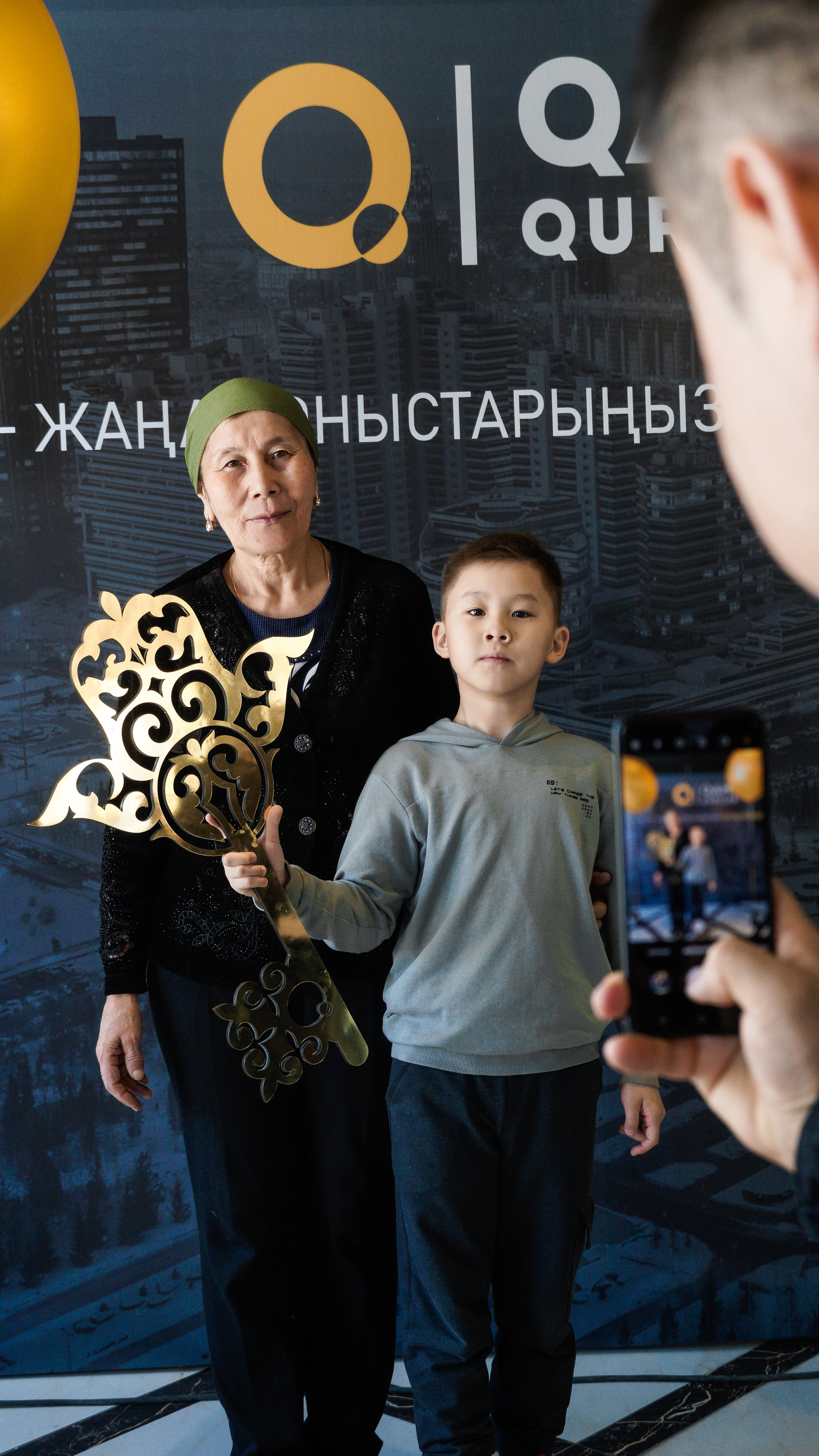 Выдача ключей жилого комплекса Q-Smart