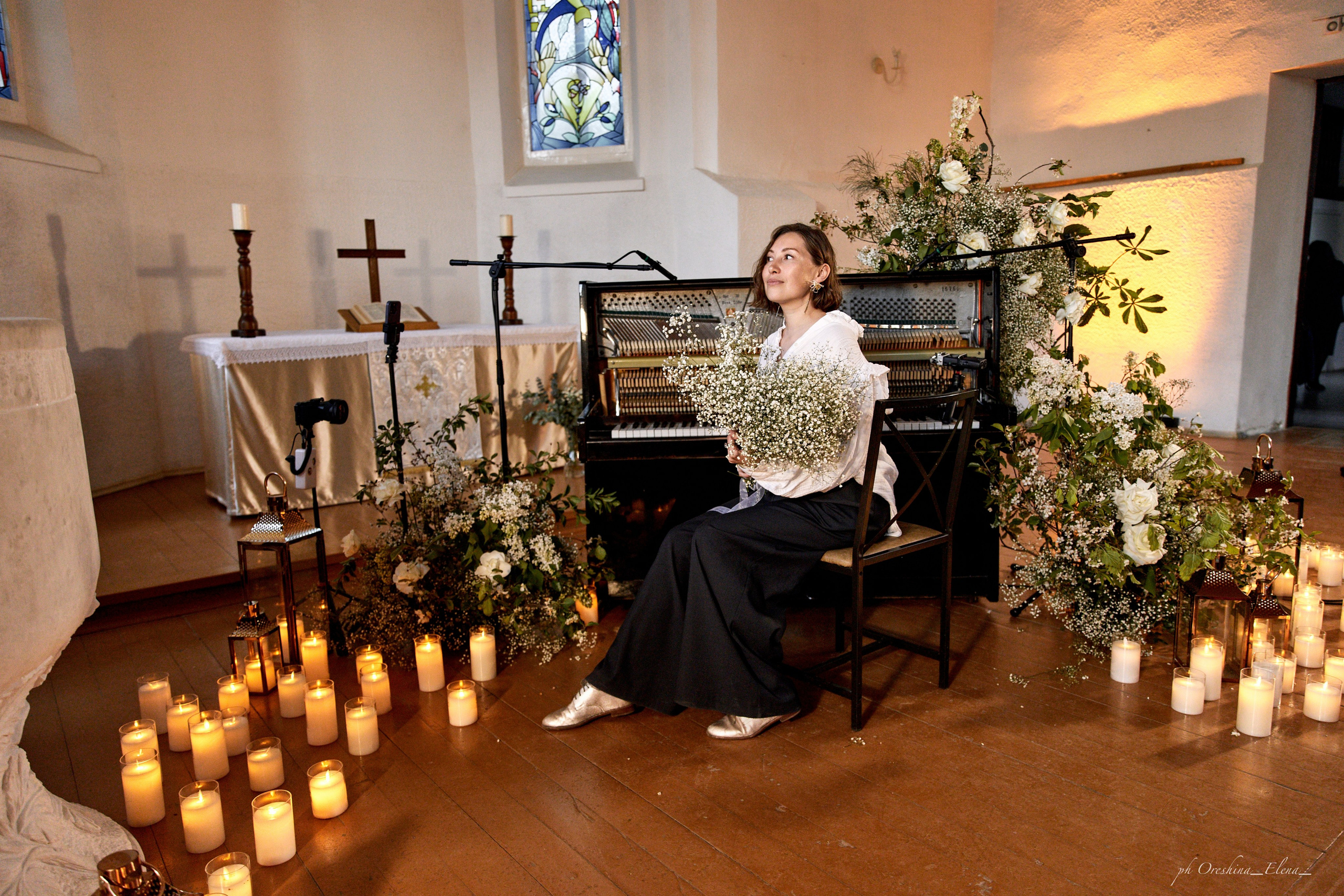 Концерт Дениса Стельмаха. Ульяновск, Евангелическо-Лютеранская церковь Св.Марии. Свадебный и семейный фотограф в Ульяновске Орешина Елена