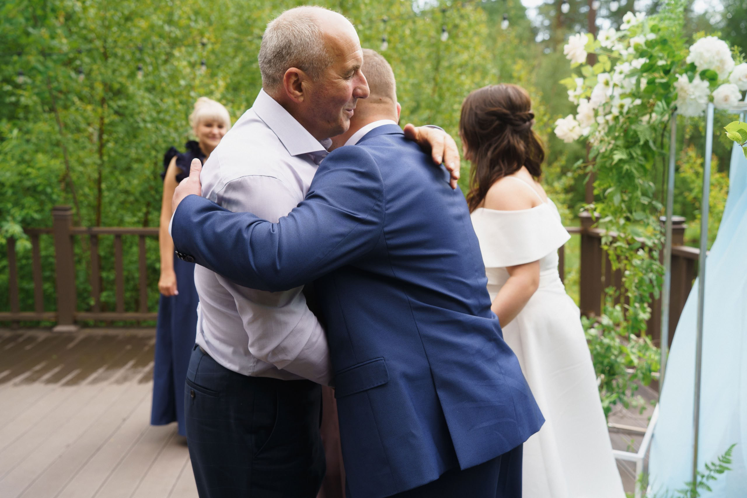 Мария и Михаил — прогулка у озера и церемония. Свадебный фотограф Дмитрий Родионов — Санкт-Петербург и Ленинградская область