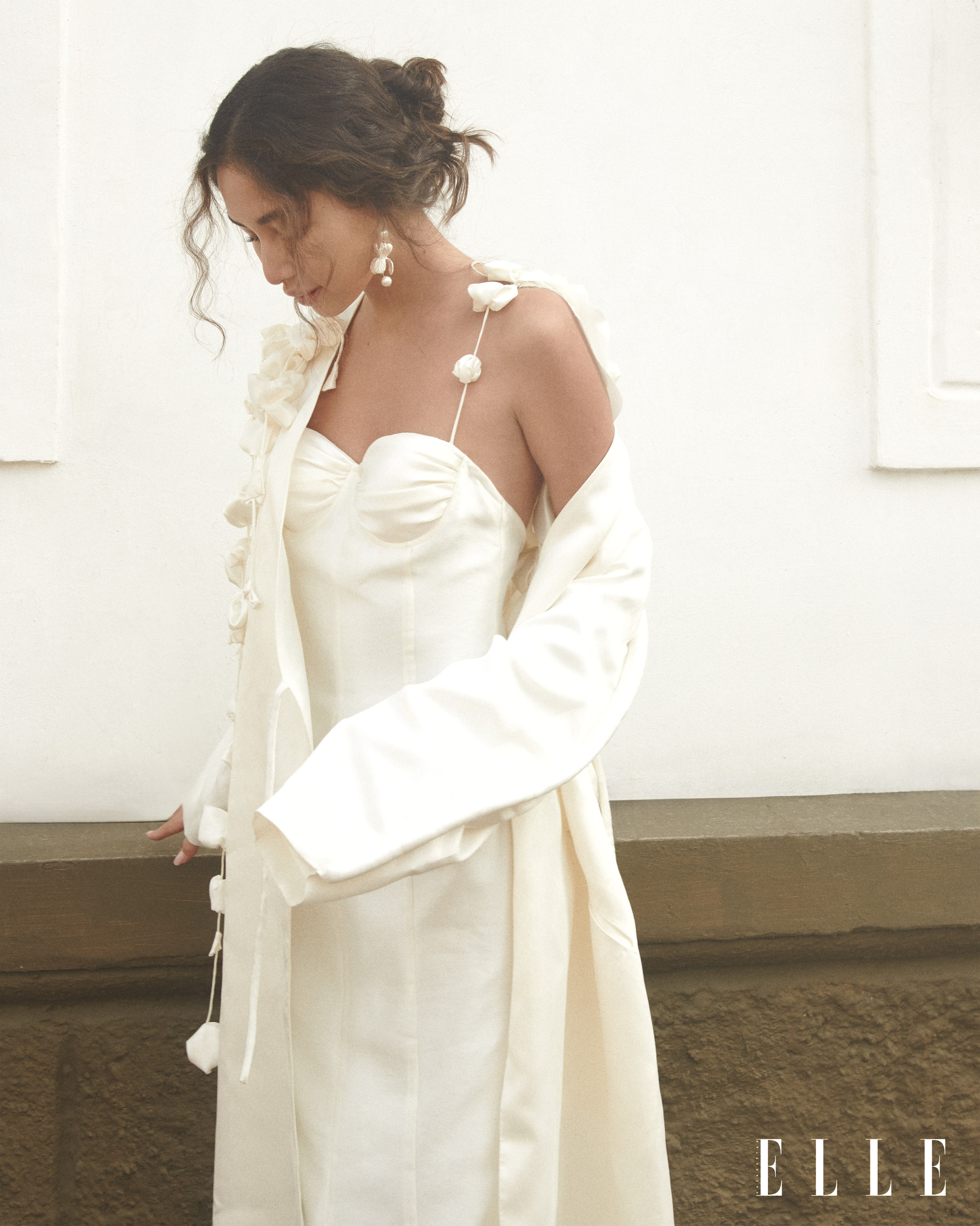 ELLE Kazakhstan. Being A Woman. Chapter 1 with Aisha Adilkhan. Fashion, portrait, personal photographer. Almaty, KZ