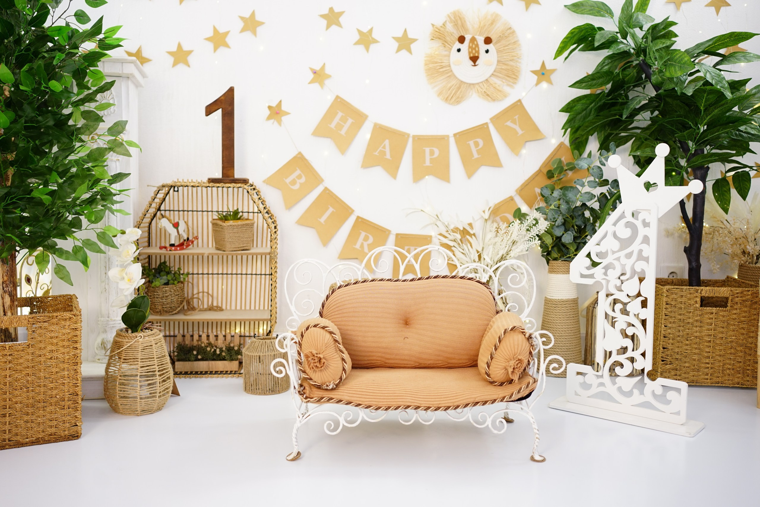 Детская Фотостудия ГОДОВАСИКИ в Санкт-Петербурге фотосесия на годик