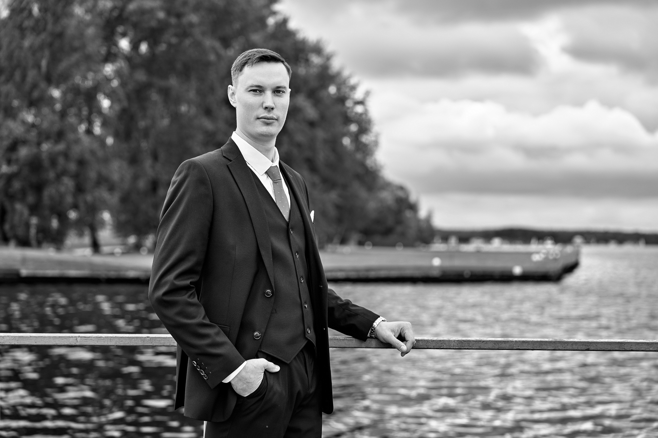 Нежная свадьба Антона и Софьи в яхт-клубе «Портофино». Фотограф Меняйло Евгений. Свадьба. Портрет. Репортаж. Семья. Контент