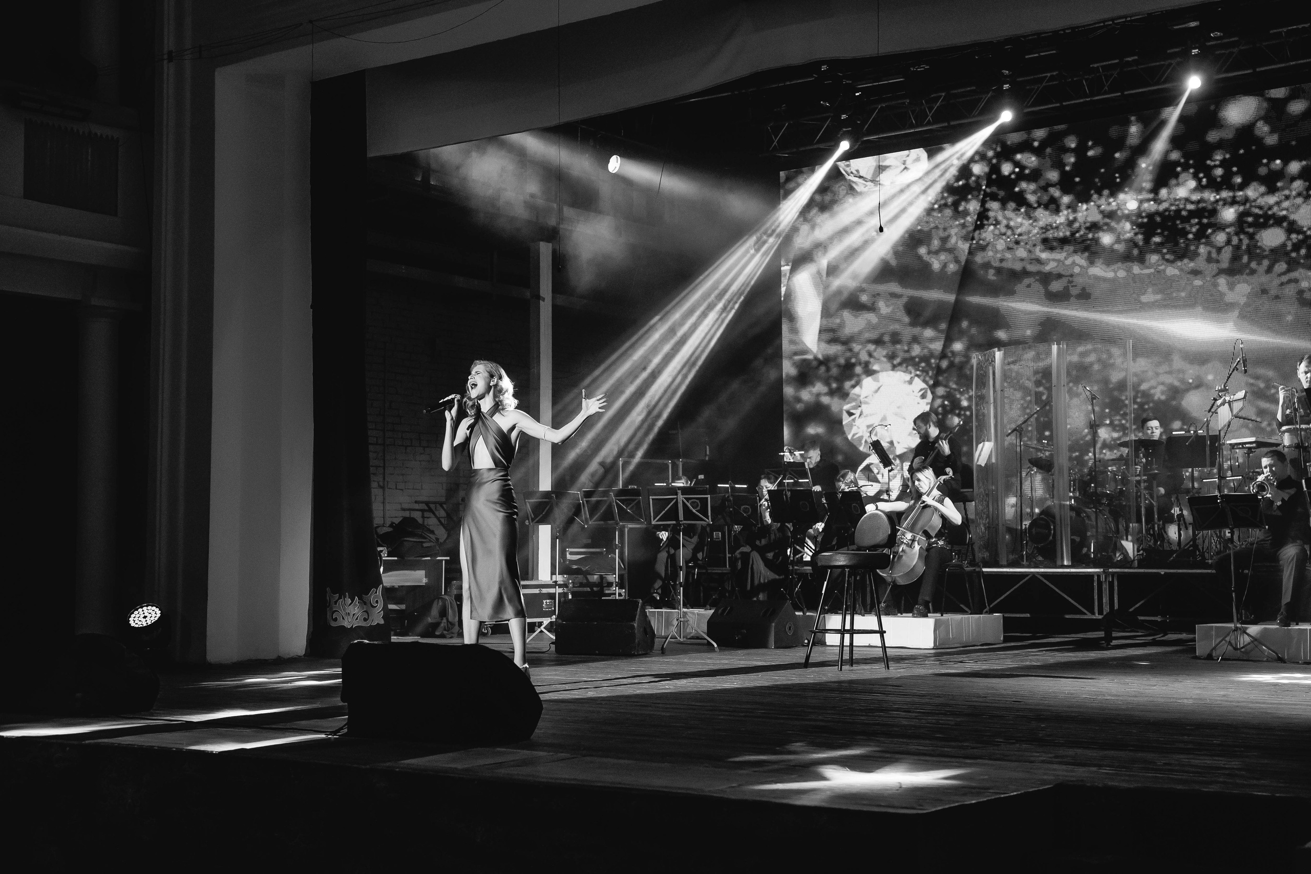 Сольный концерт «Ты — мое море». Вокалистка Мария Сиротенко