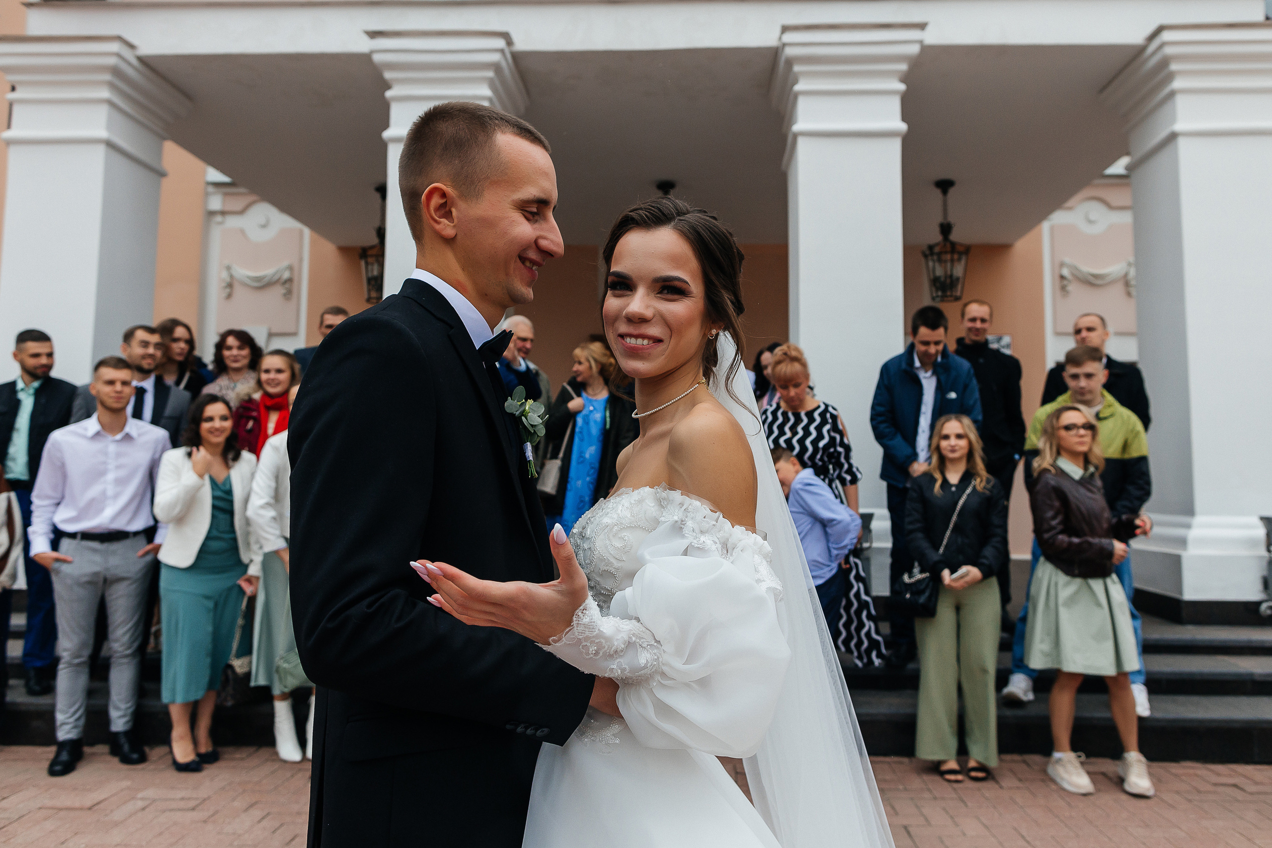 Изящная свадьба с нежным «первым танцем» молодых. Олег Сверчков | Свадебный фотограф Вологда