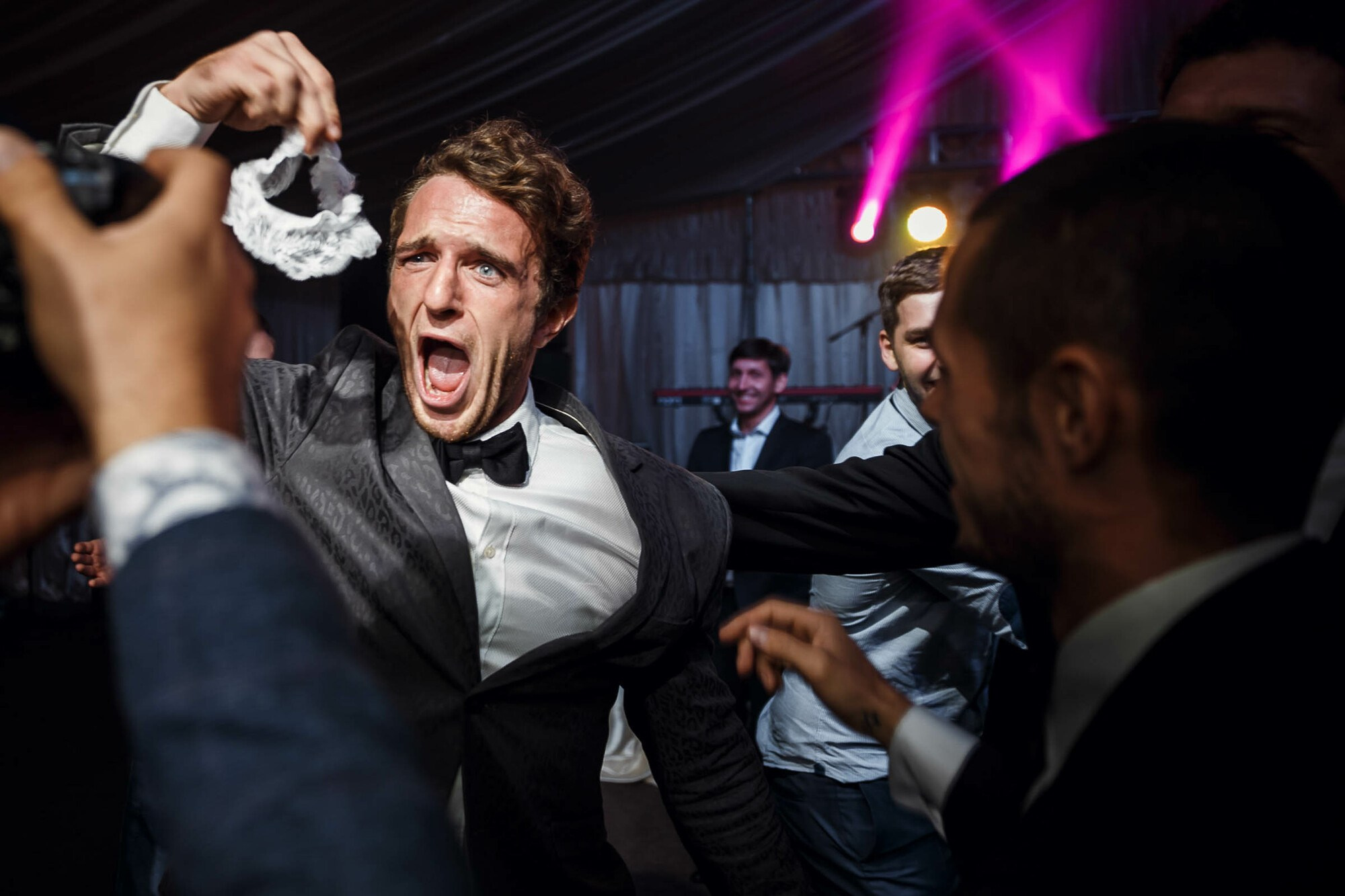 Стильная свадьба в Majestic на берегу Финского залива. Свадебный фотограф в Санкт-Петербурге и Москве Андрей Нестеров