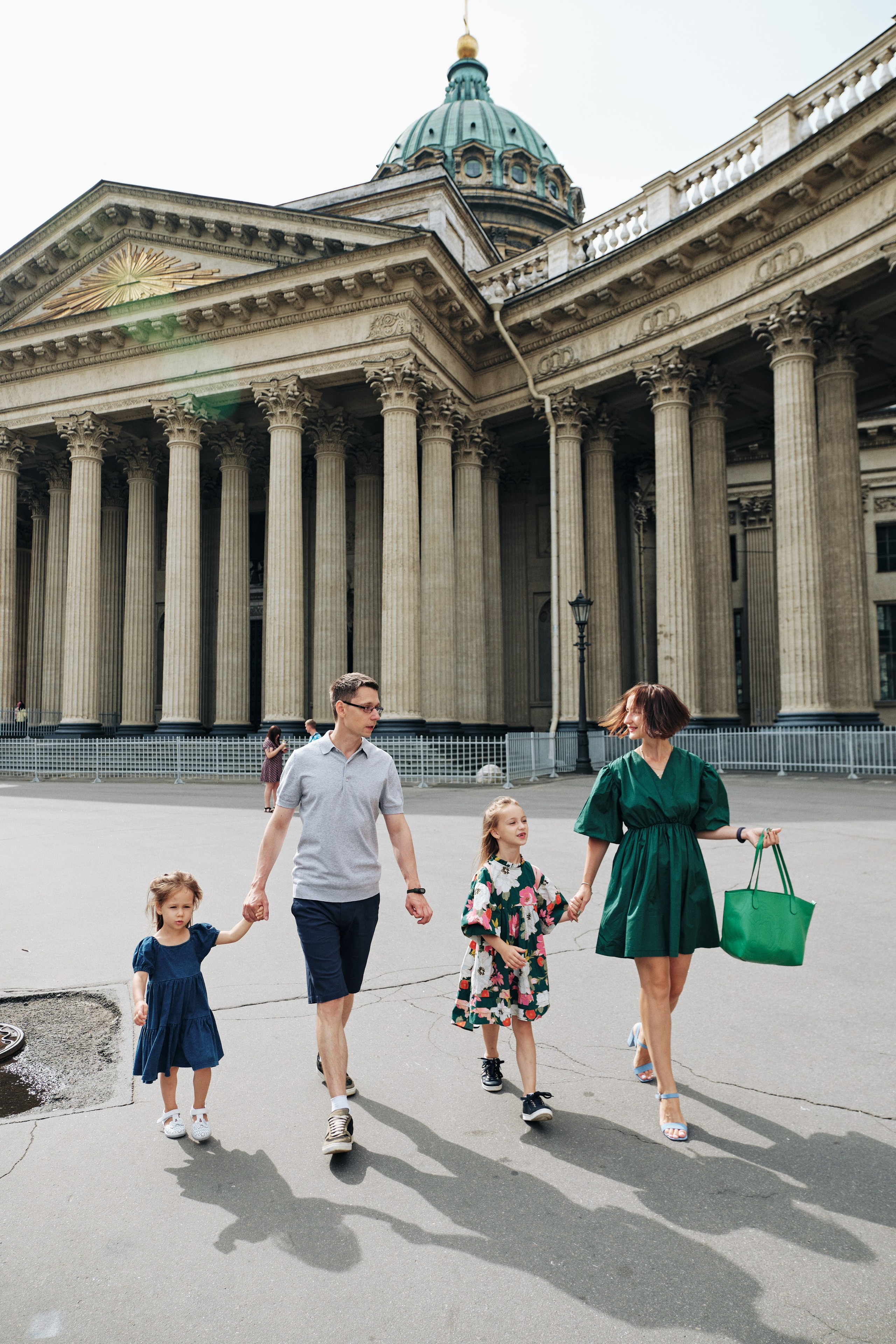 Цены и условия фотосессии в СПб. Семейные и свадебные фотосессии в СПб, в студии, на улице, на природе