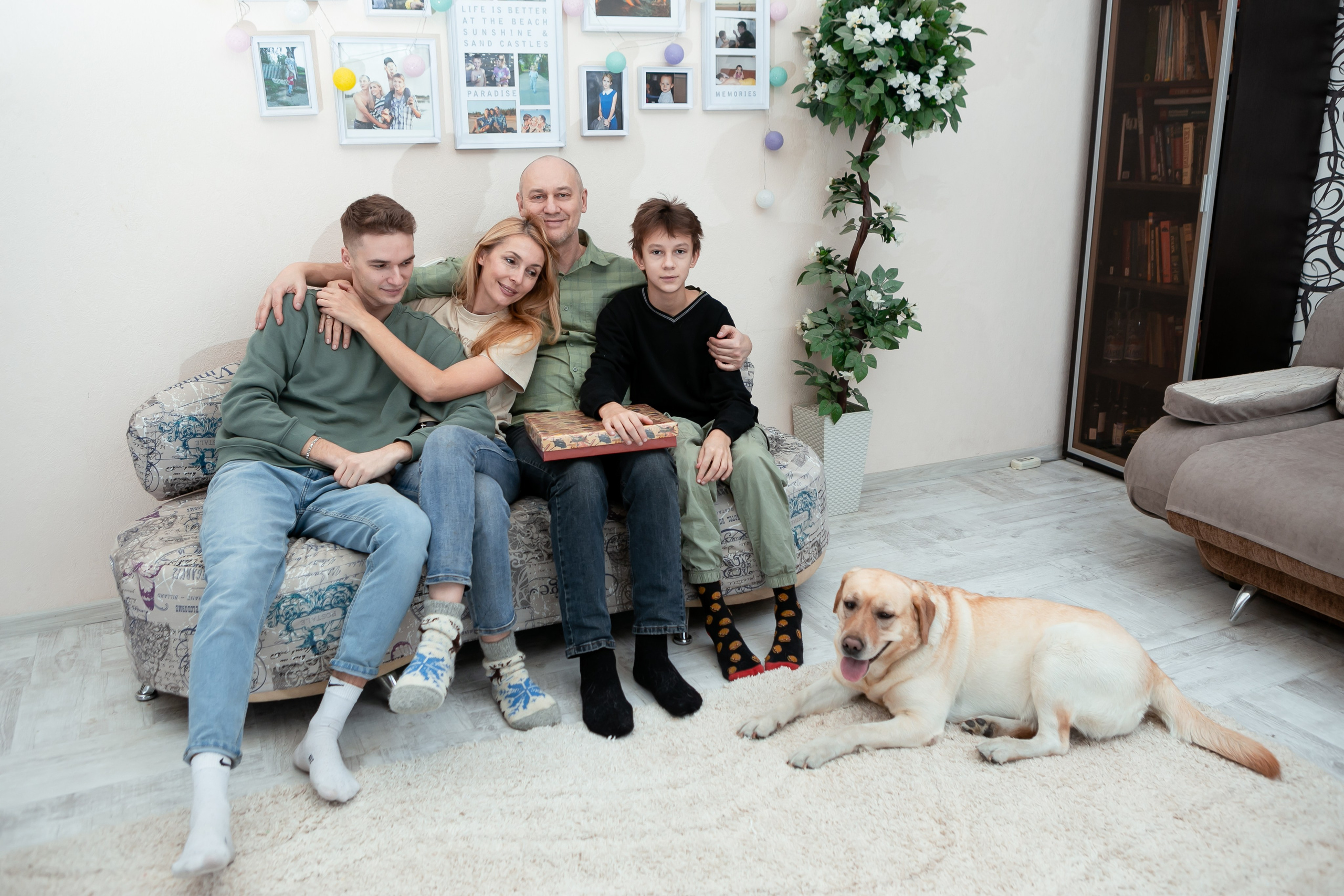 Семья ДОМА И НА ПРОГУЛКЕ. Фотограф Евгения Лондкевич