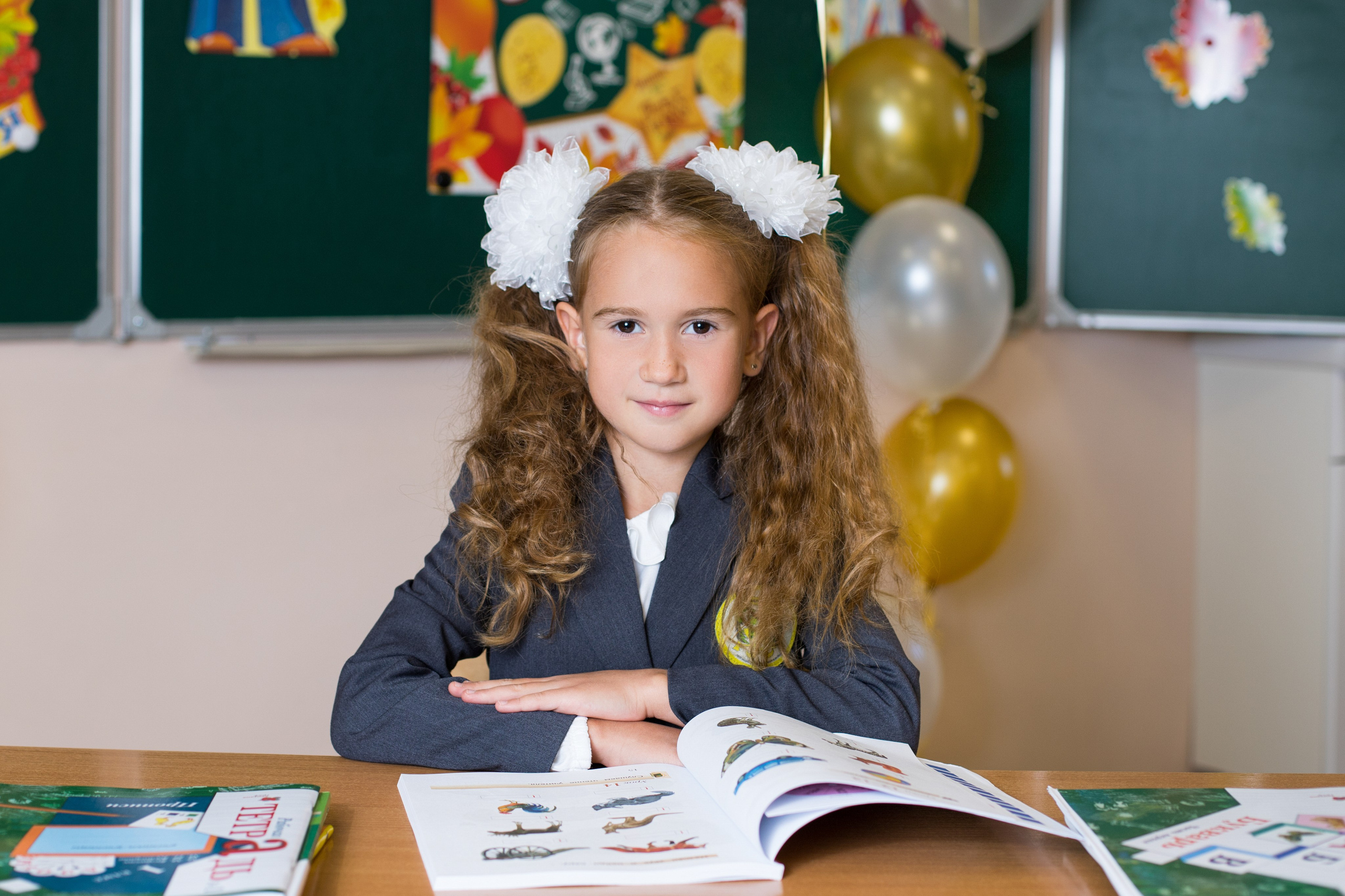 1сентября. ВЫПУСКНЫЕ АЛЬБОМЫ для детского сада и школы Санкт-Петербург и Лен. область