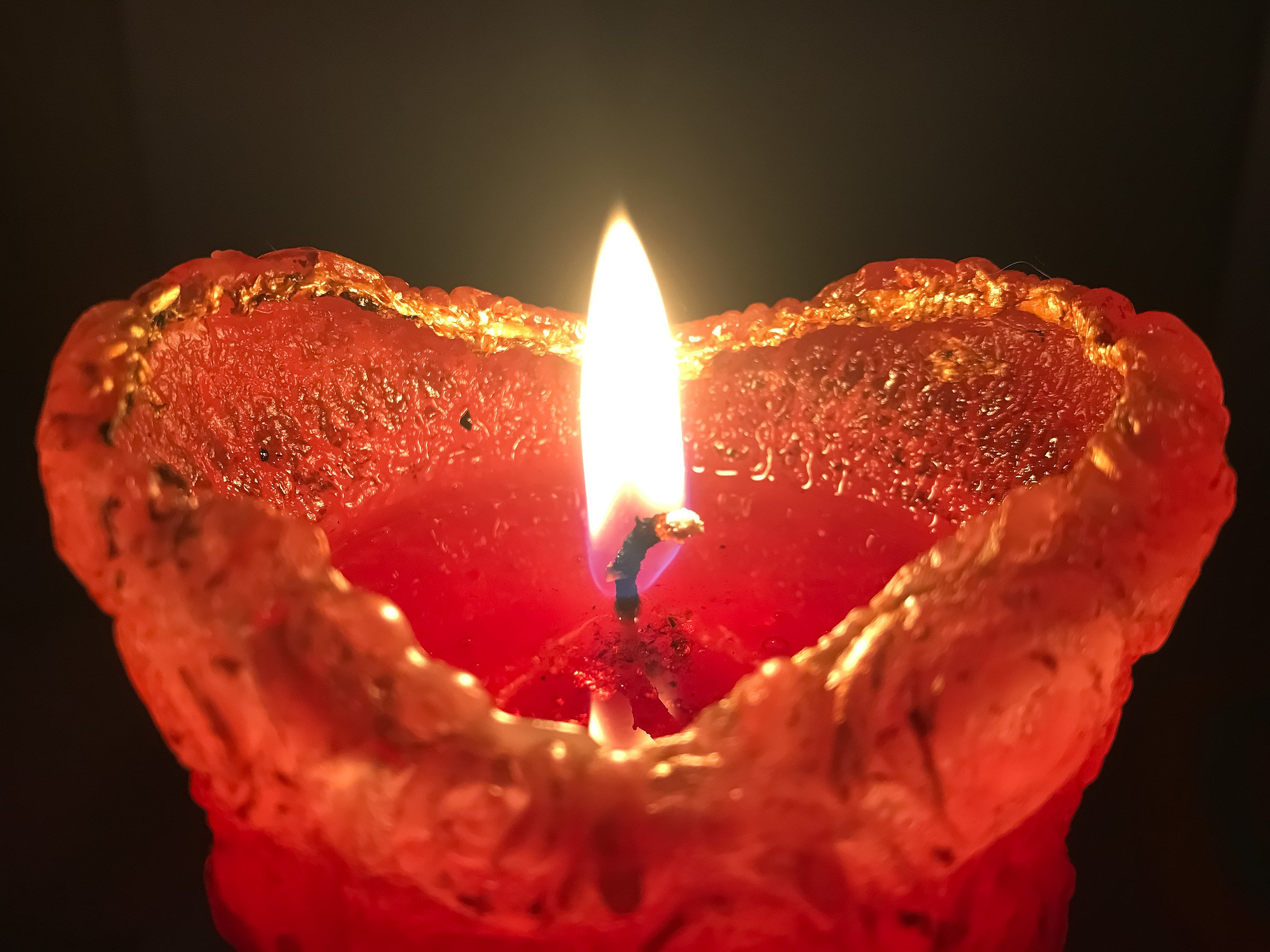 Все вокруг говорят о войне. Аmat Victoria Сuram