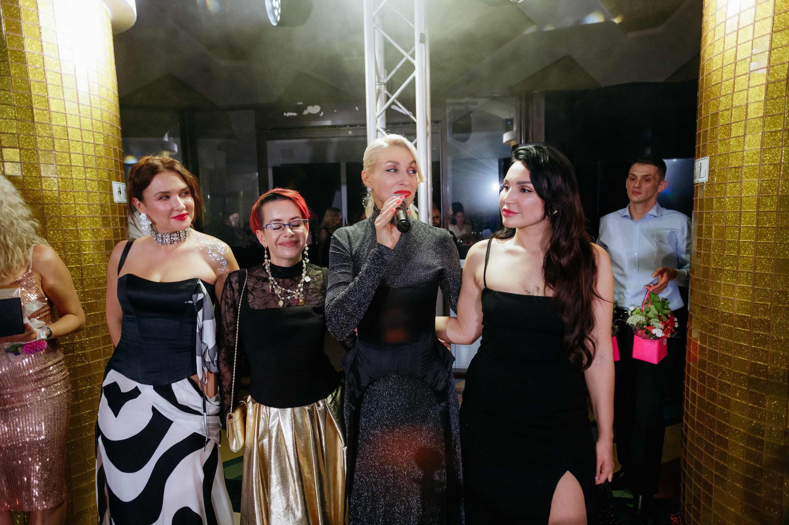 20 лет студии красоты Юлии Харченко. СВОИ. ФОТООТЧЕТЫ-СОБЫТИЯ-МЕСТА