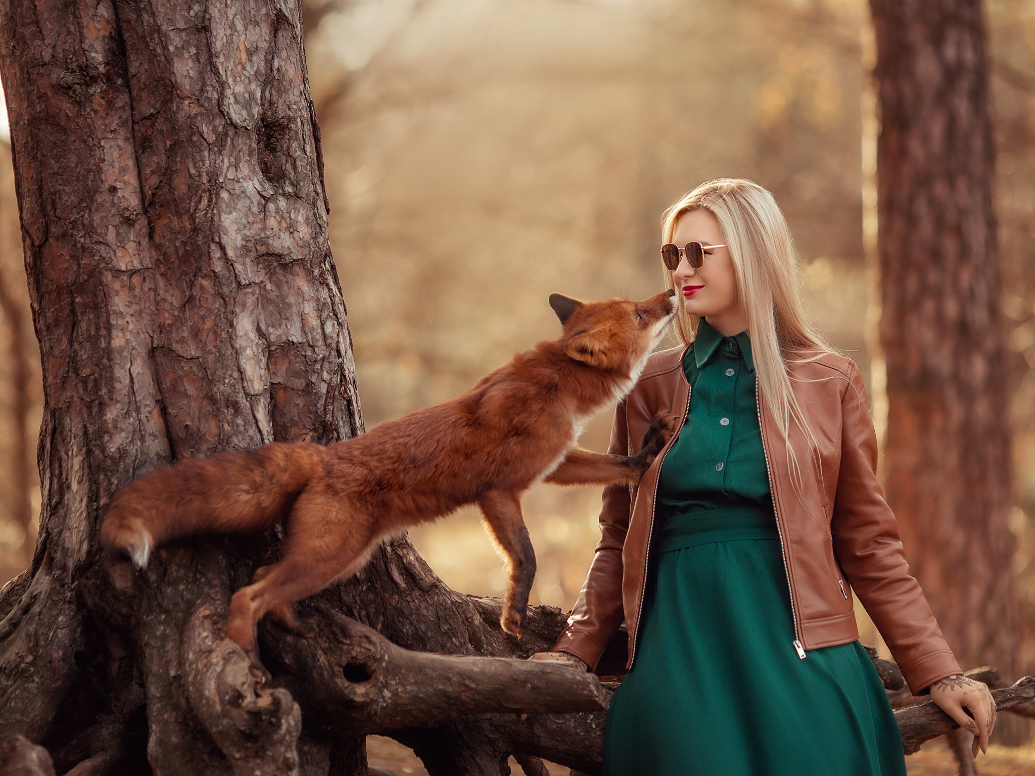 Ольга с лисичкой. Детский и семейный фотограф с животными в Москве Гурьева Надежда