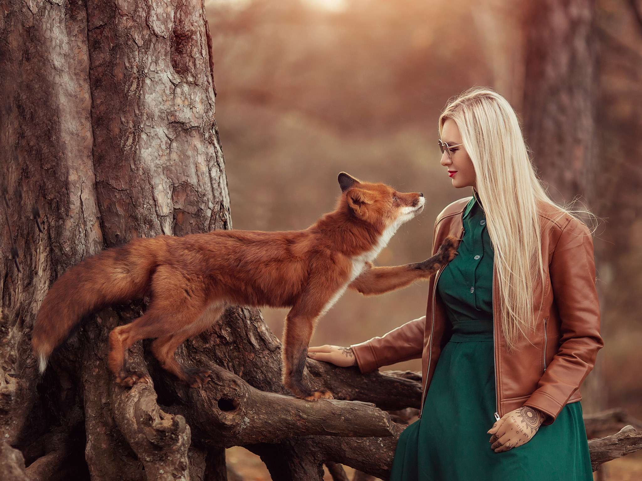 Ольга с лисичкой. Детский и семейный фотограф с животными в Москве Гурьева Надежда