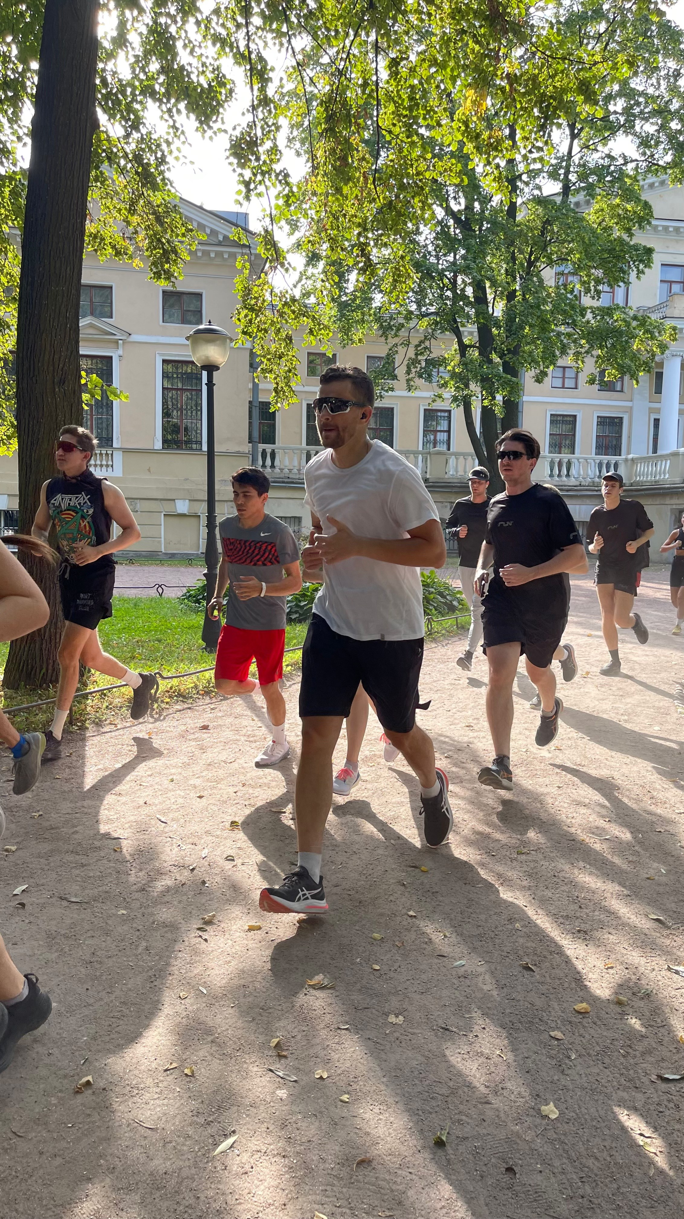 Mint running sept. Vladimir Tatko