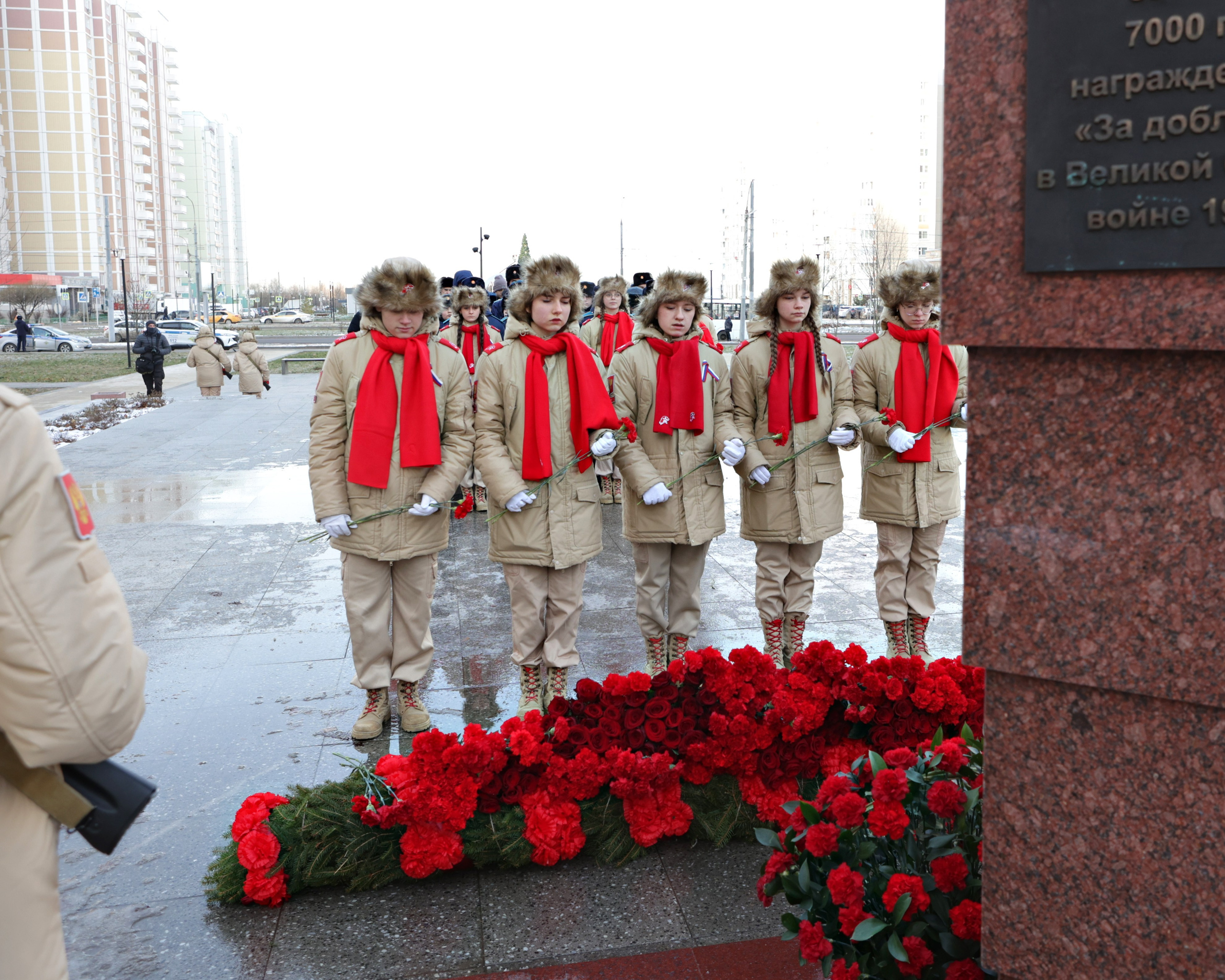 День воинской славы России в г. Подольск. Выпускные альбомы и школьный фотограф в Подольске, Троицке, Щербинке, Москве и Московской области