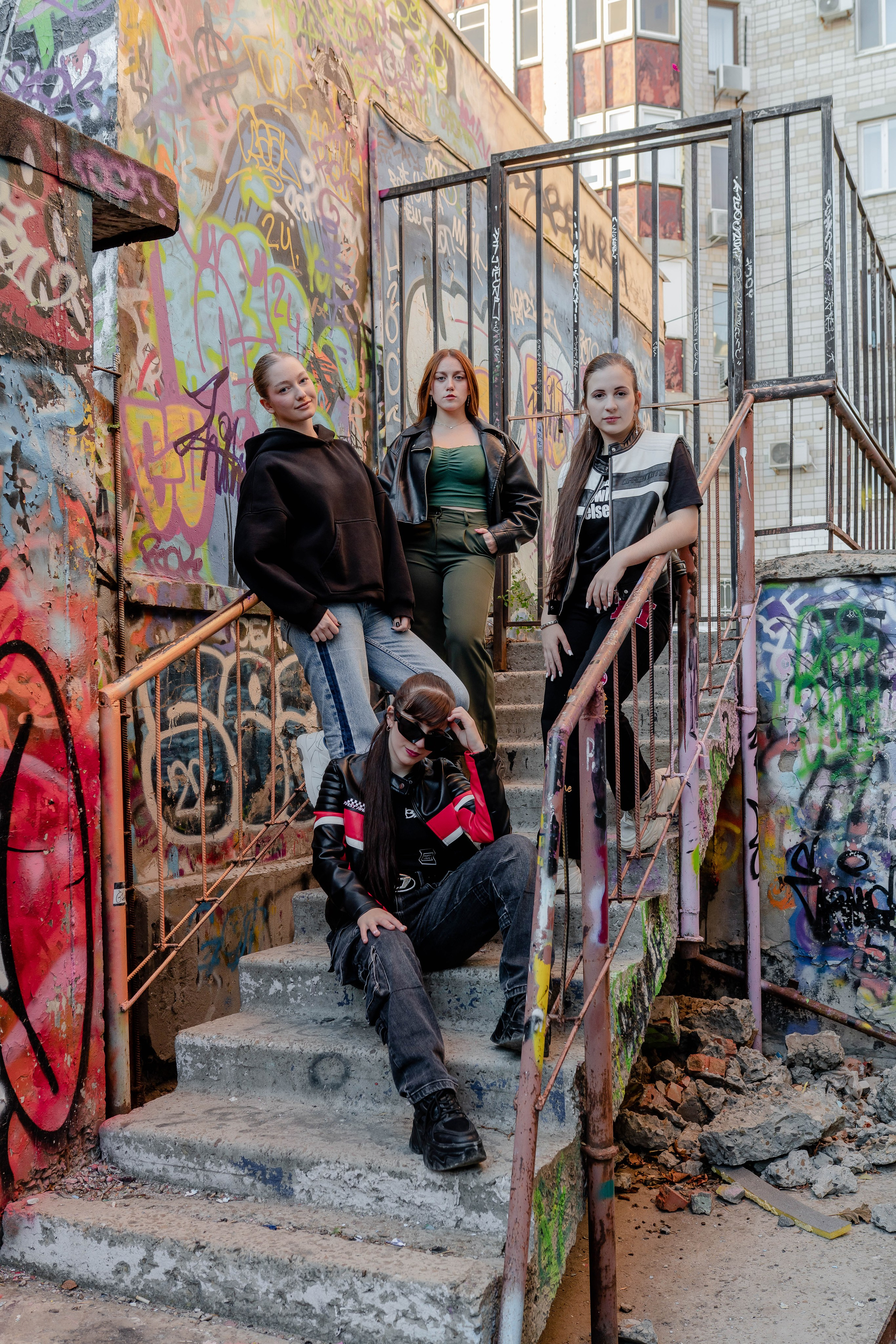 Выпускные (школьные) альбомы (книги) в Ростове-на-Дону. Современные Выпускные Альбомы в Ростове-на-Дону