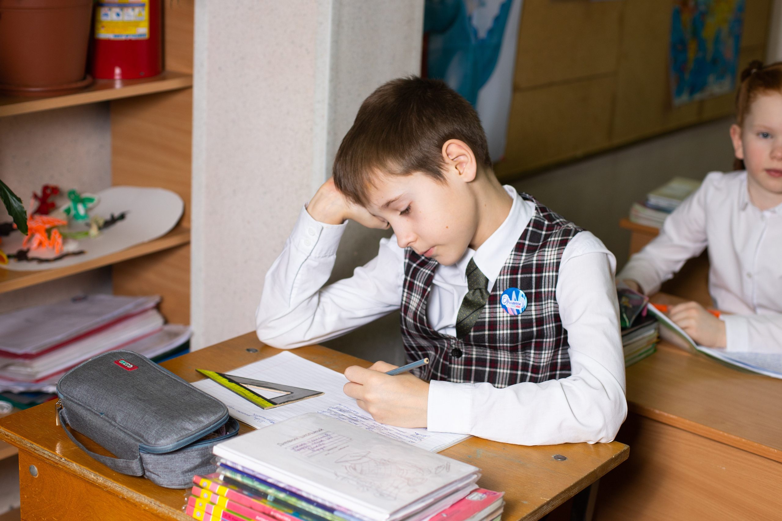 1 день в школе фото. ВЫПУСКНЫЕ АЛЬБОМЫ для детского сада и школы Санкт-Петербург и Лен. область