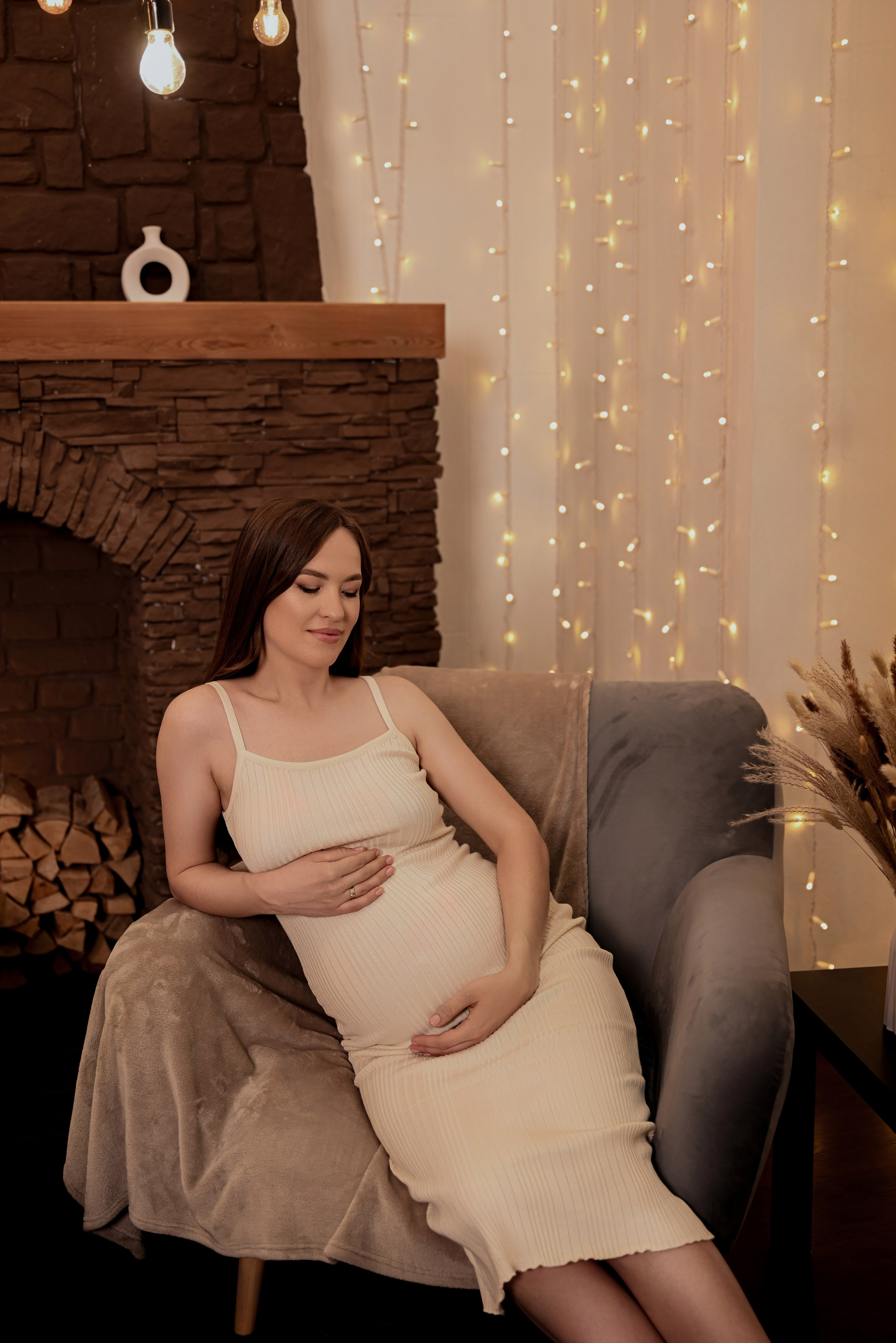 Беременность. Фотостудия Зефир. Фотосессии в студии под ключ. Москва. Семейные и детские фотосессии