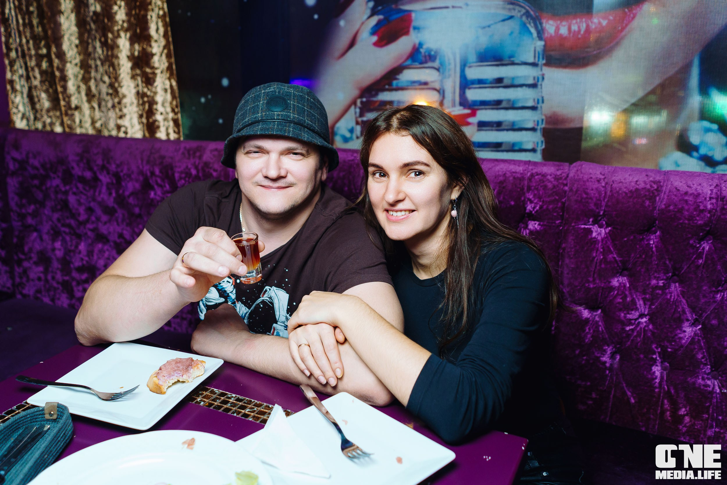 Фоторепортаж из караоке-клуба Эйфория. One Media Life: фоторепортажи, фотоотчеты с мероприятий и заведений