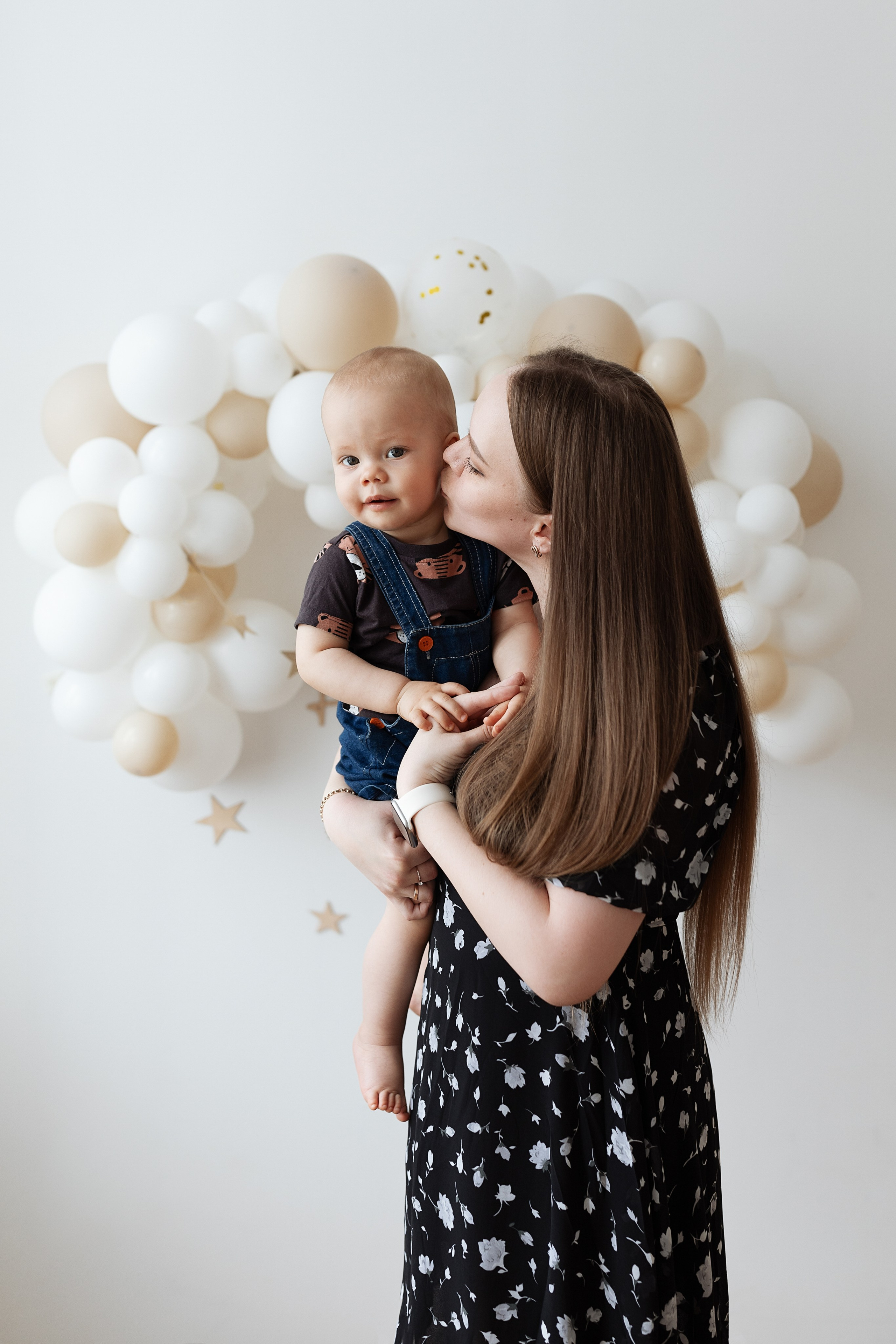 Сашеньке 1 год. Фотограф на годик Хабаровск Детский и семейный фотограф в Хабаровске Юлия Матвиенко