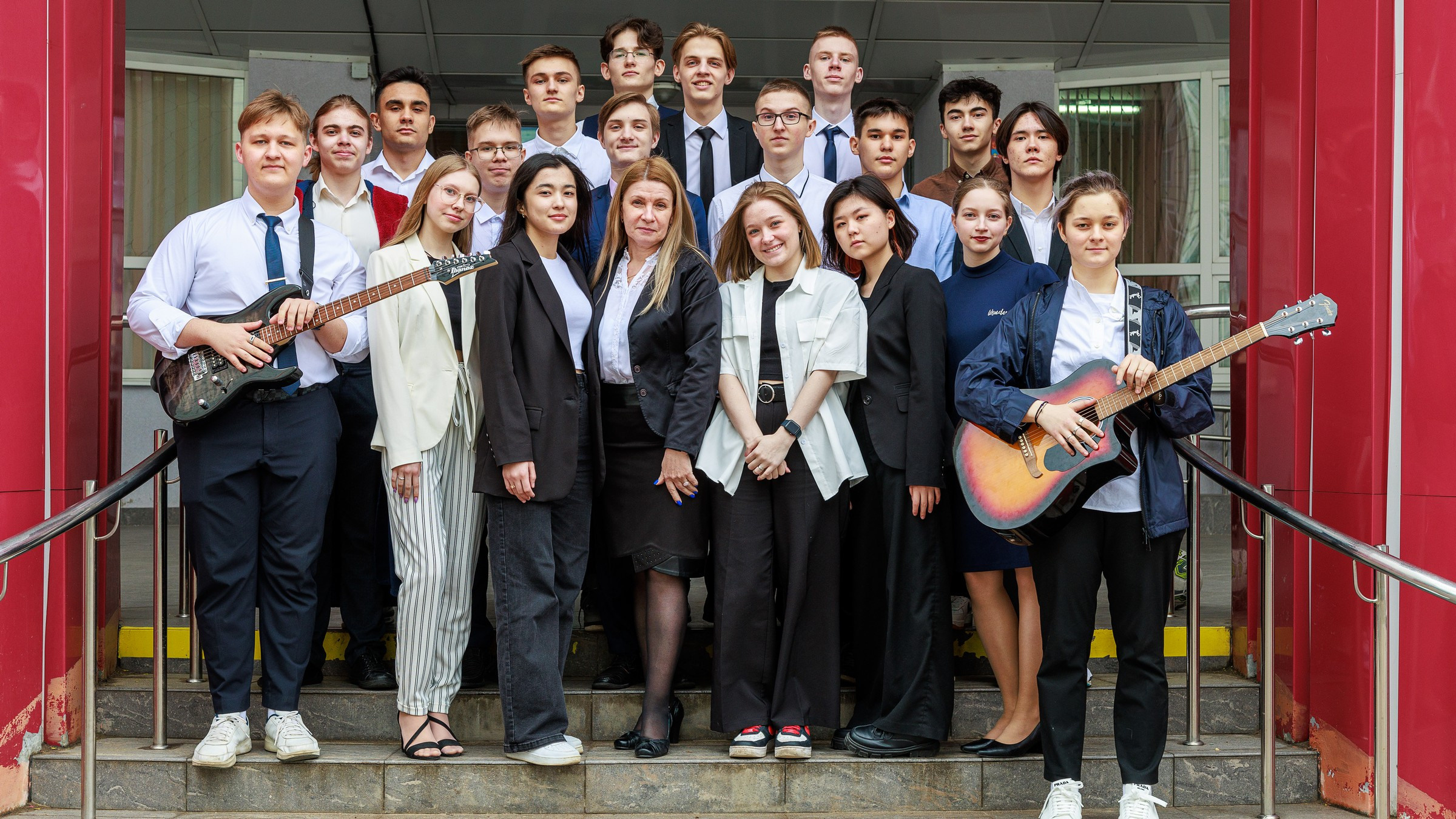 Ավարտական ալբոմի լուսանկարչություն. Լուսանկարիչ Վլադիմիր Բակշեև