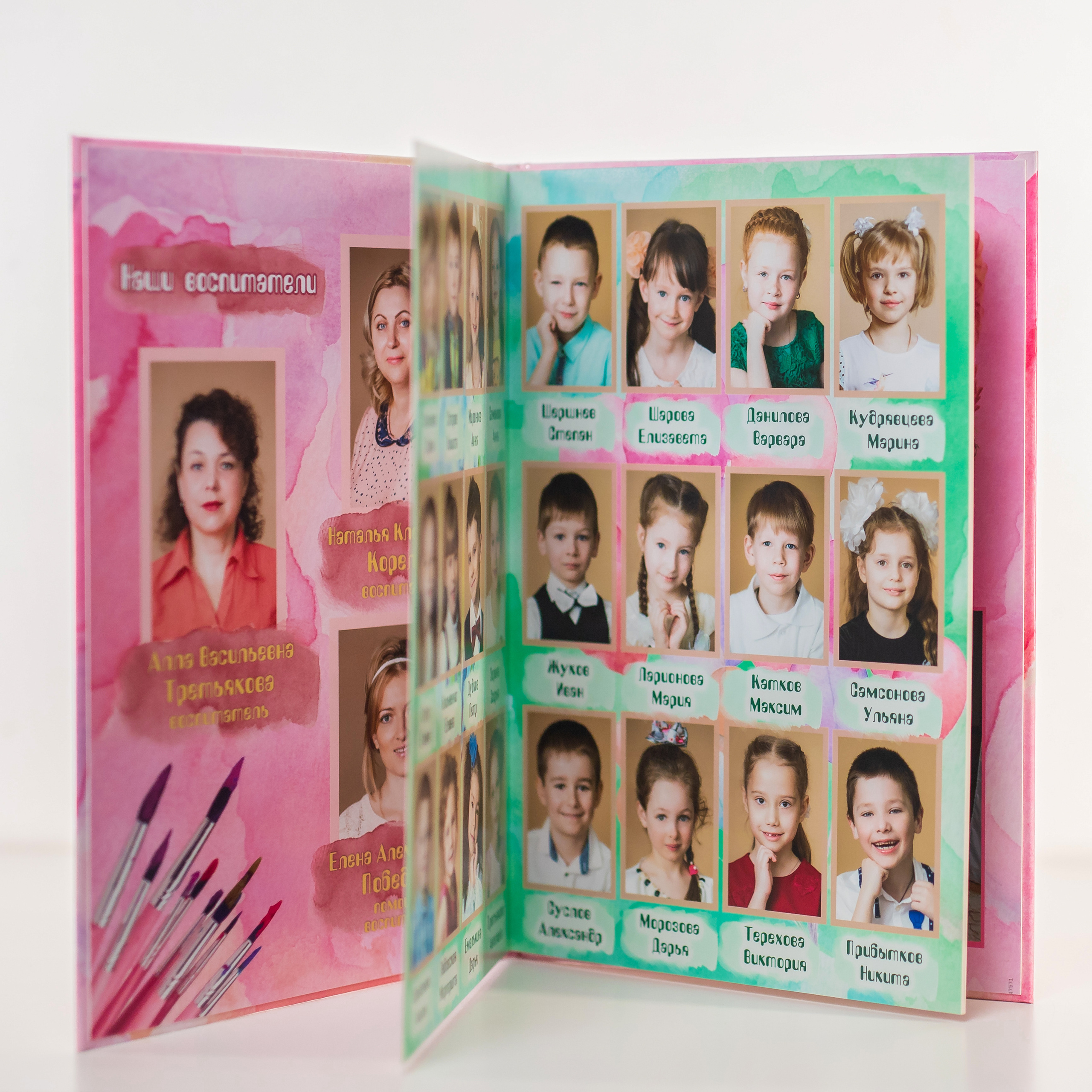 Изготовление выпускных альбомов в Детских сад в Москве. Профессиональная фото и видеосъемка. Москва