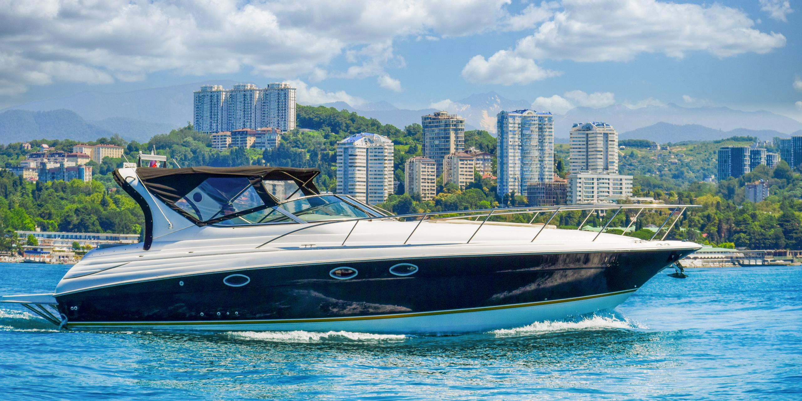 КОМФОРТ КАТЕРА. Аренда от эконом Катеров до премиум Яхт в Сочи. Сделаем ваш отдых незабываемым!