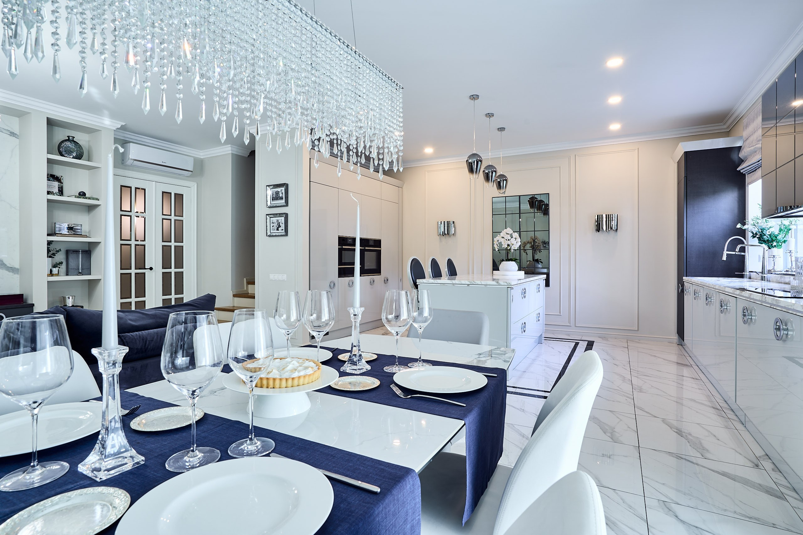 Интерьерная съемка жилого дома (таунхауса) в поселке на Ильинском шоссе. Константин Камышников: интерьерный фотограф в Москве и Подмосковье