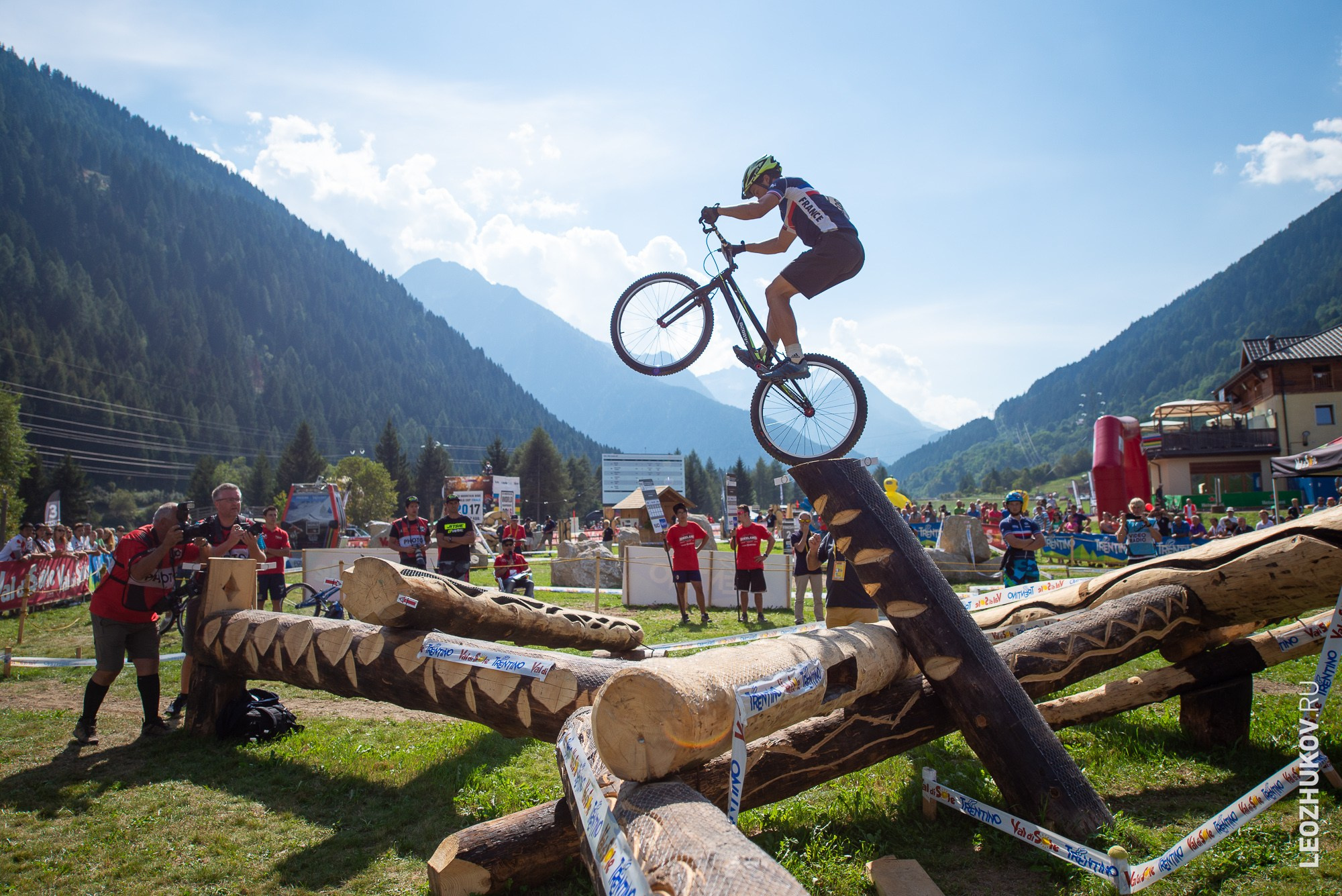 UCI Trials World Championships 2016 — finals. Sports photographer Leonid Zhukov