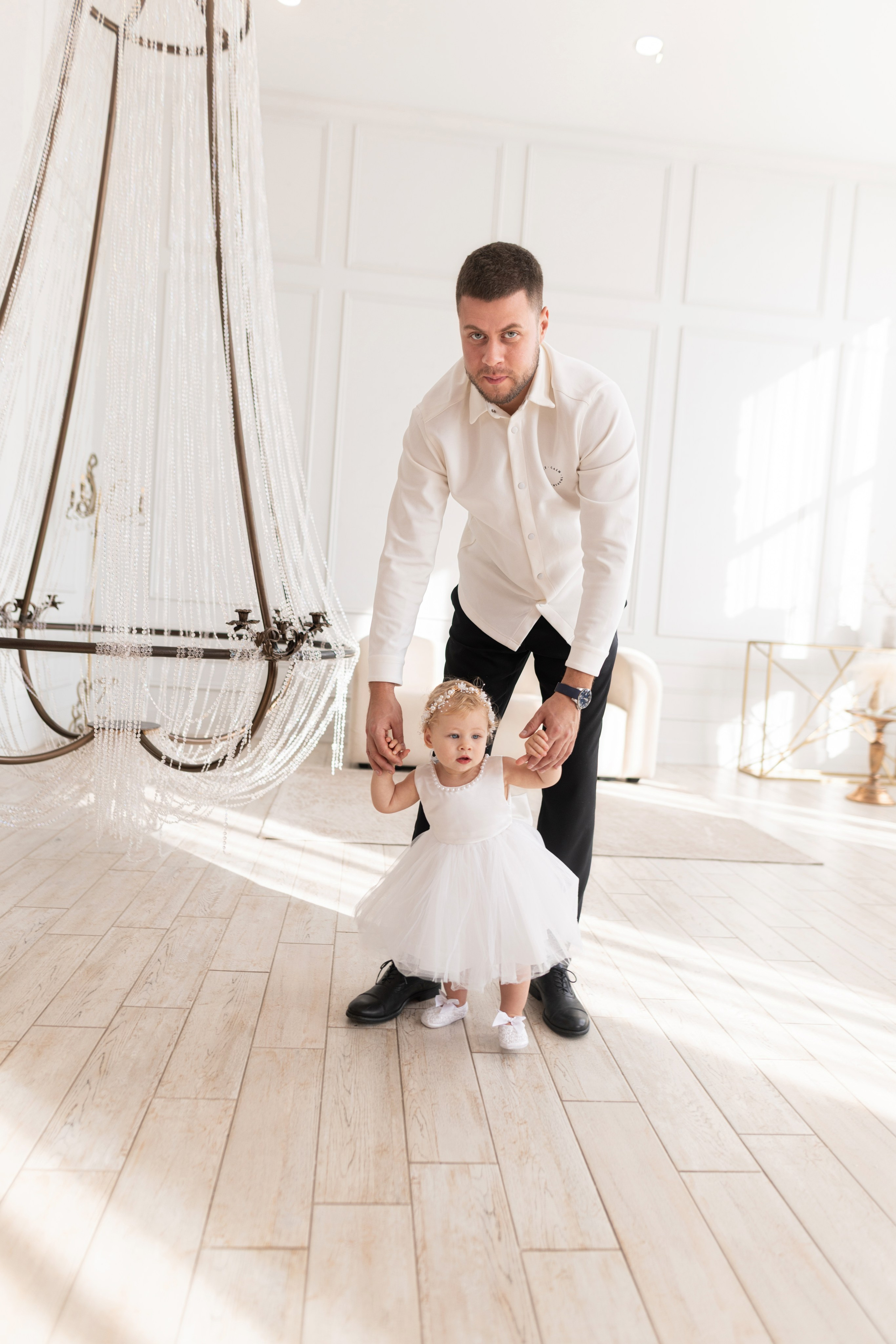 Семейная съемка для Яны и Дани в интерьере. Дмитрий Шульгин, портретный фотограф в Воронеже