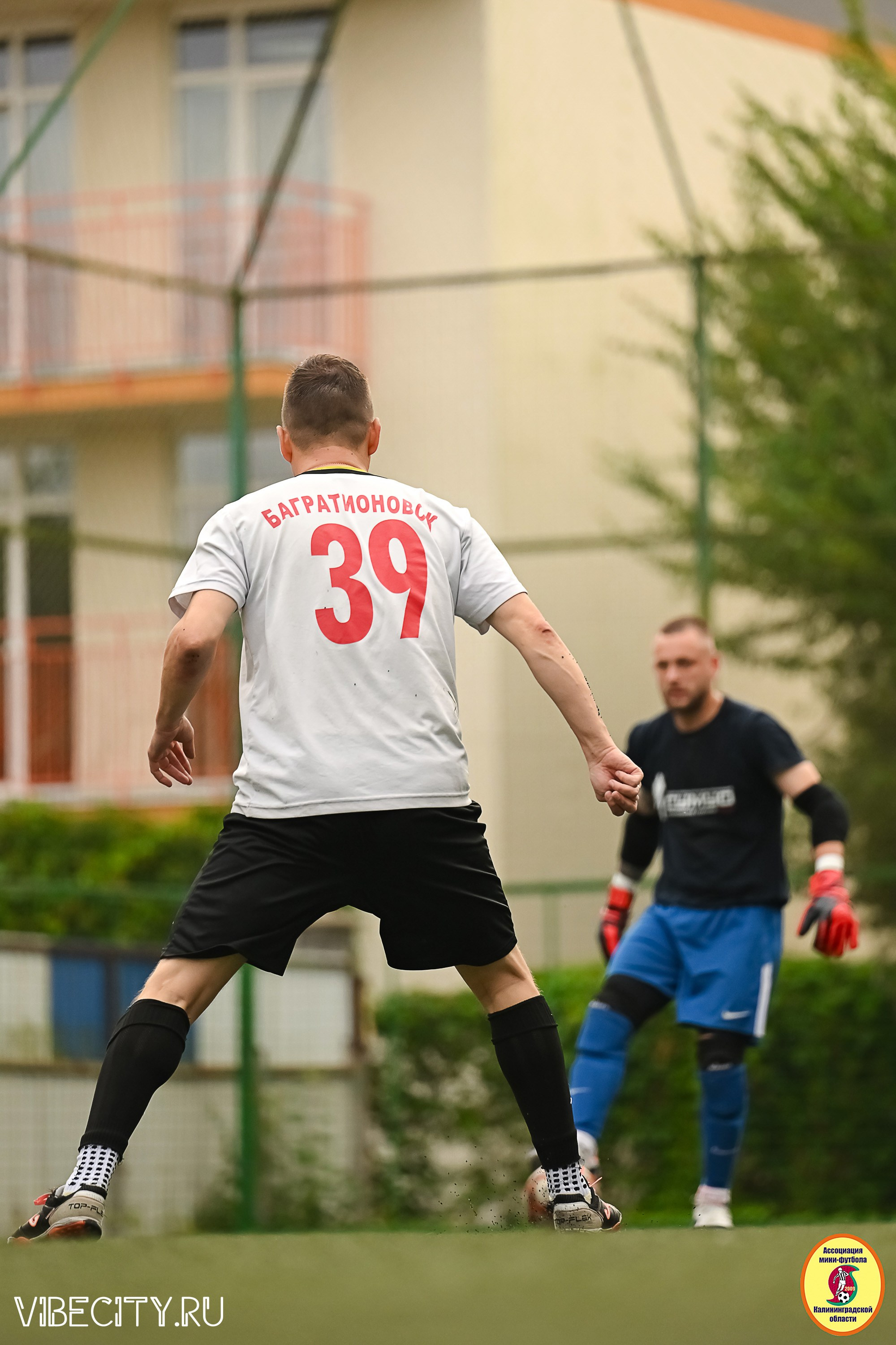 ИГРЫ МИНИ-ФУТБОЛЬНОЙ И КОРПОРАТИВНОЙ ЛИГИ. VIBECITY.RU Вайб Сити Ру Фоторепортажи Фотоотчеты Калининград