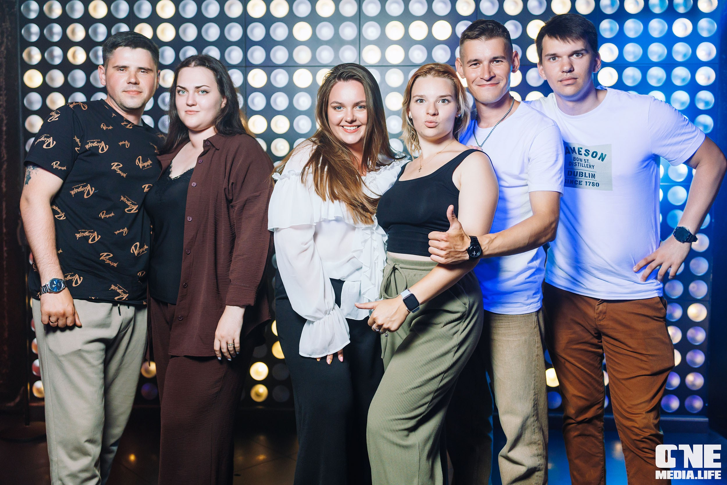 Фоторепортаж из караоке-клуба Эйфория. One Media Life: фоторепортажи, фотоотчеты с мероприятий и заведений