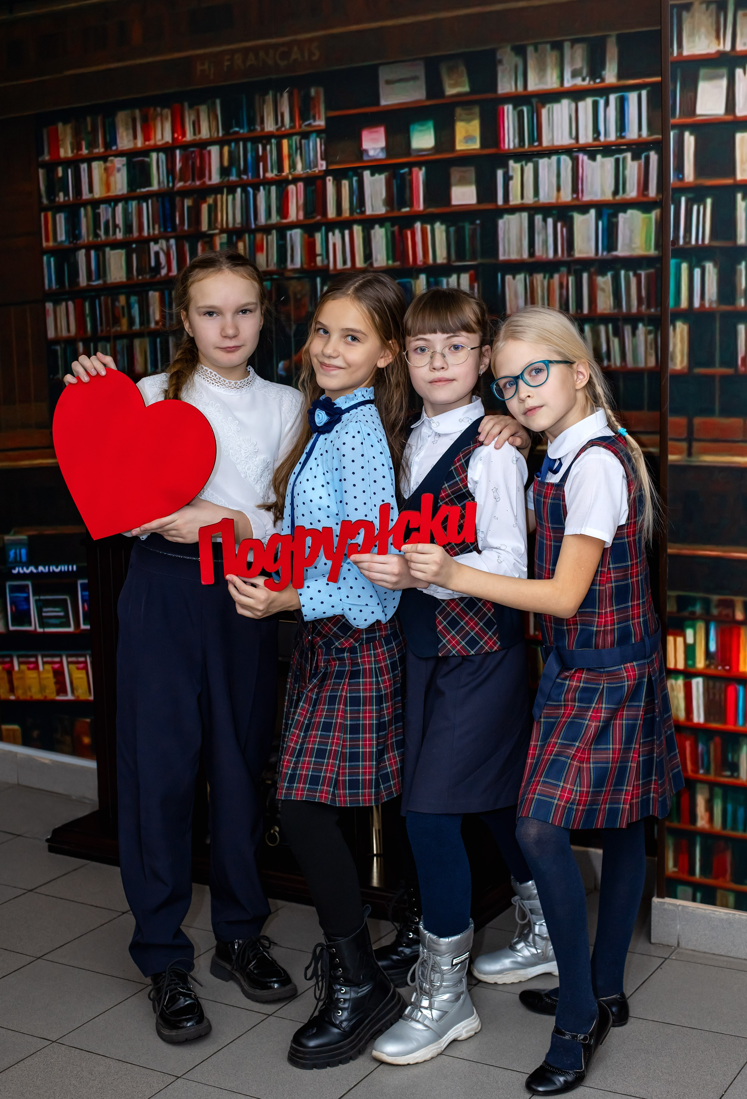 Фотограф Григорьева Ольга. Портретная, семейная съёмка, Love Stori, видеосъёмка в городе Чита. Выпускные альбомы, фотокниги