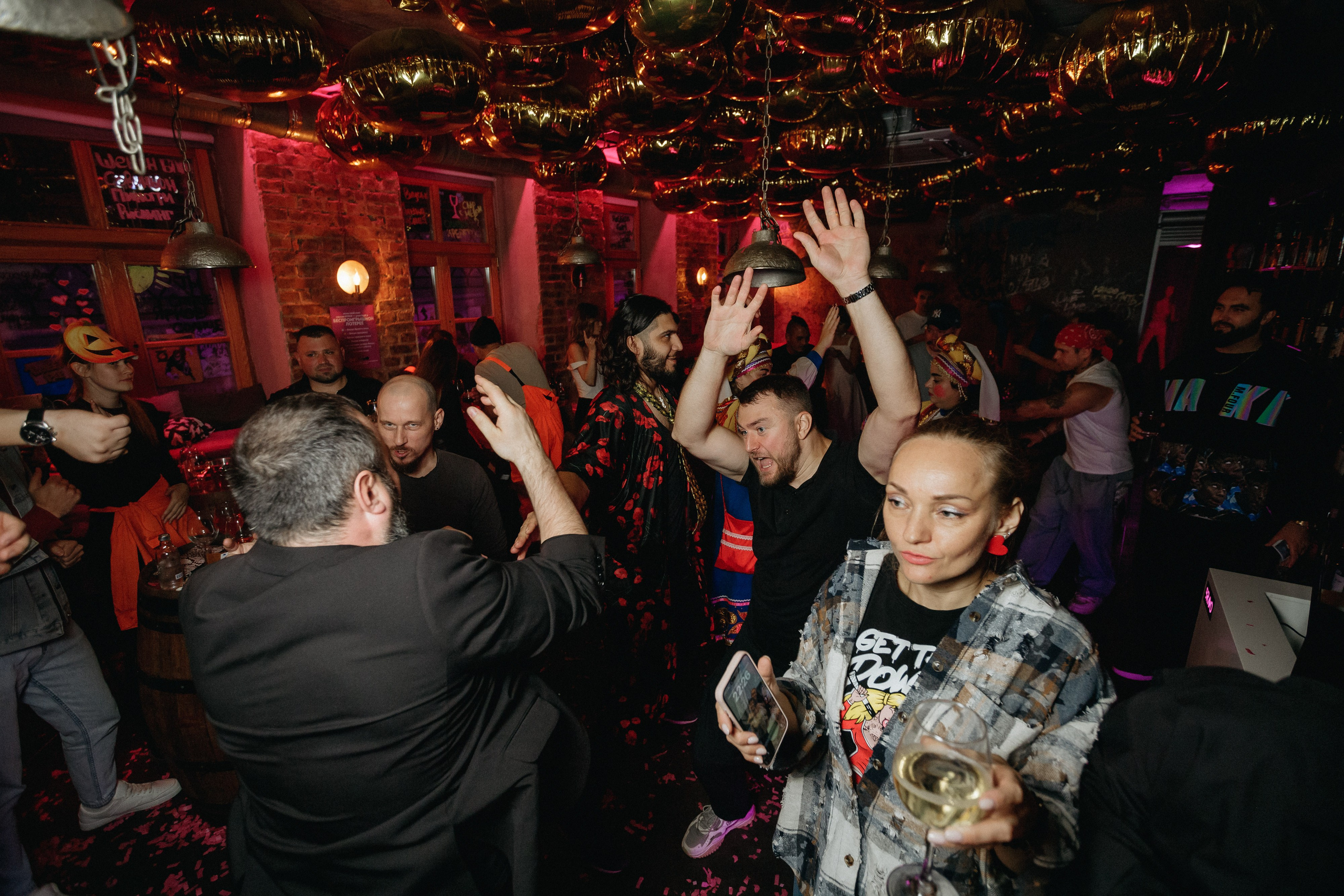 IVENT PARTY. СВОИ. ФОТООТЧЕТЫ-СОБЫТИЯ-МЕСТА