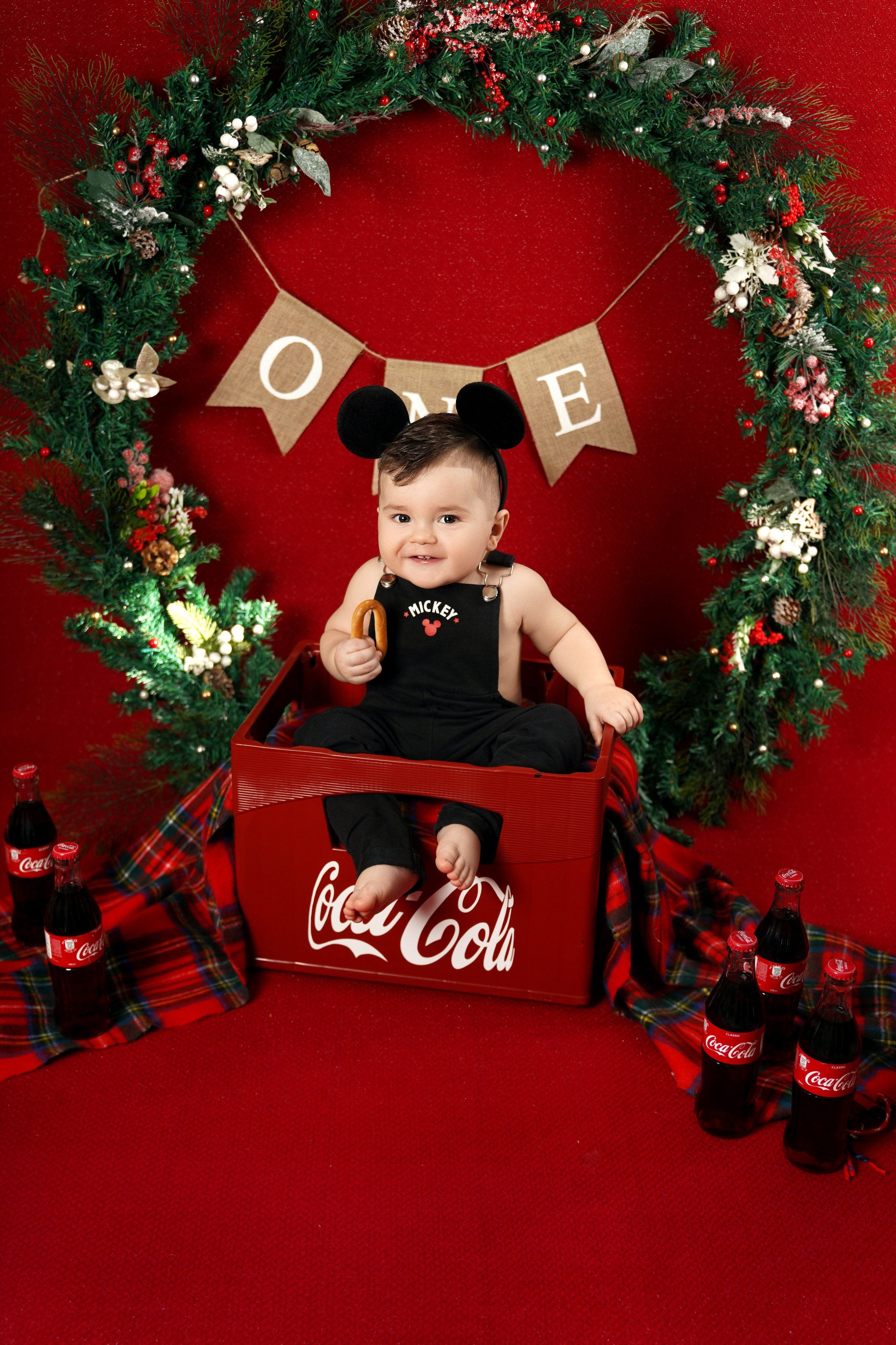 Фотосессия ГОДОВАСИЕ. Фотограф новорожденных, детей до года и беременных в Симферополе